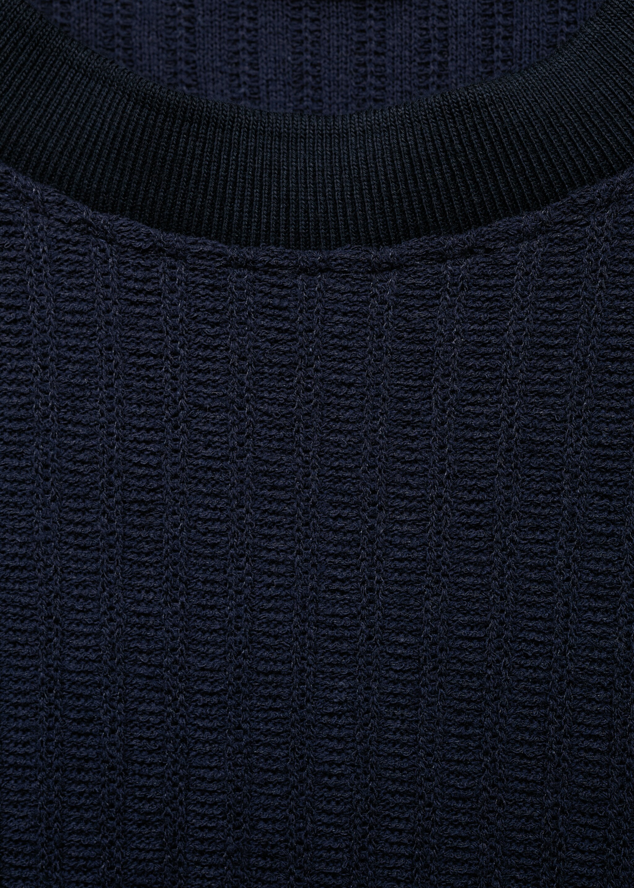 Ribbed  knit t-shirt - Details of the article 8, Ink Blue. Ref: 87099217-00.