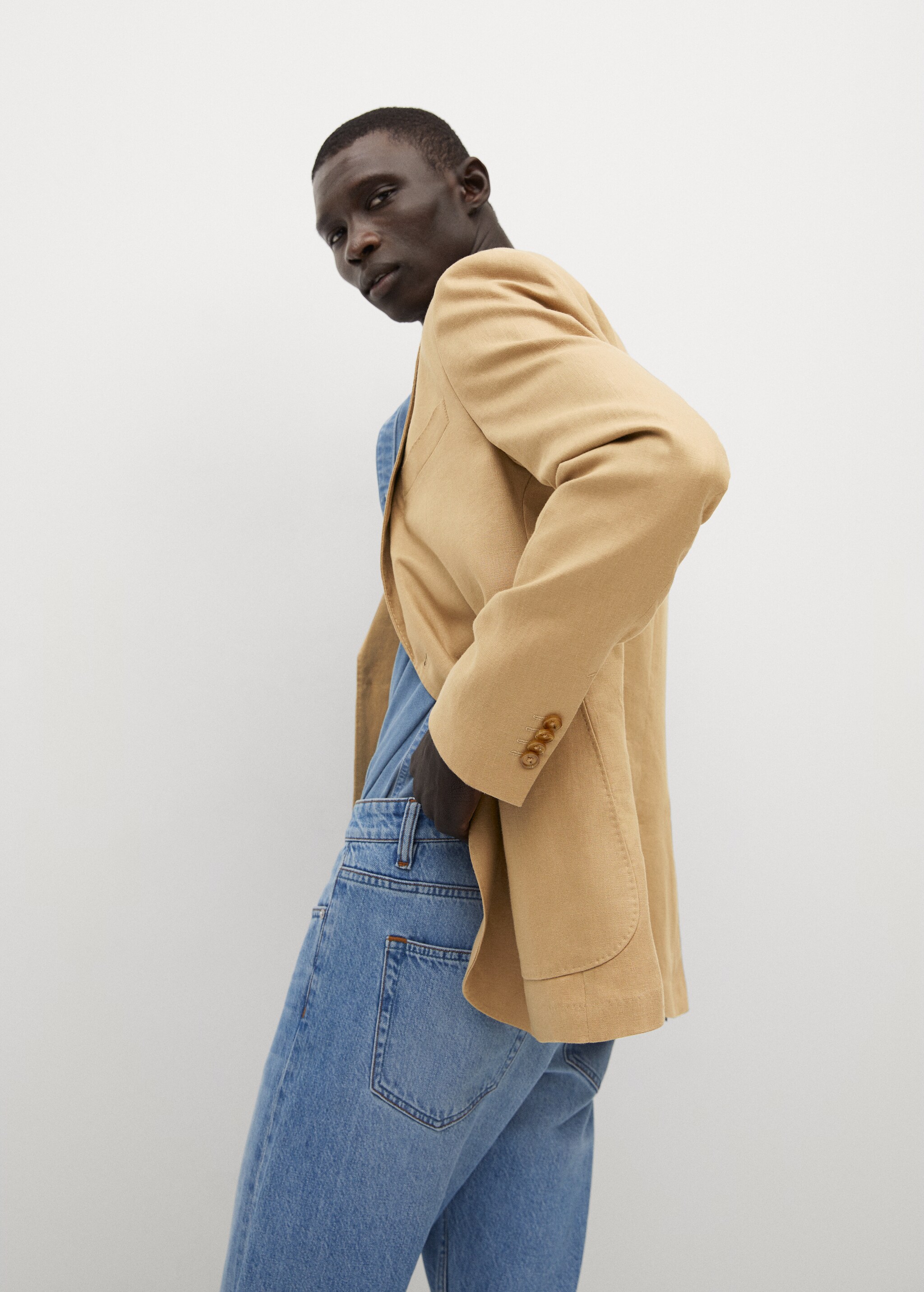 100% linen slim fit blazer - Details of the article 2