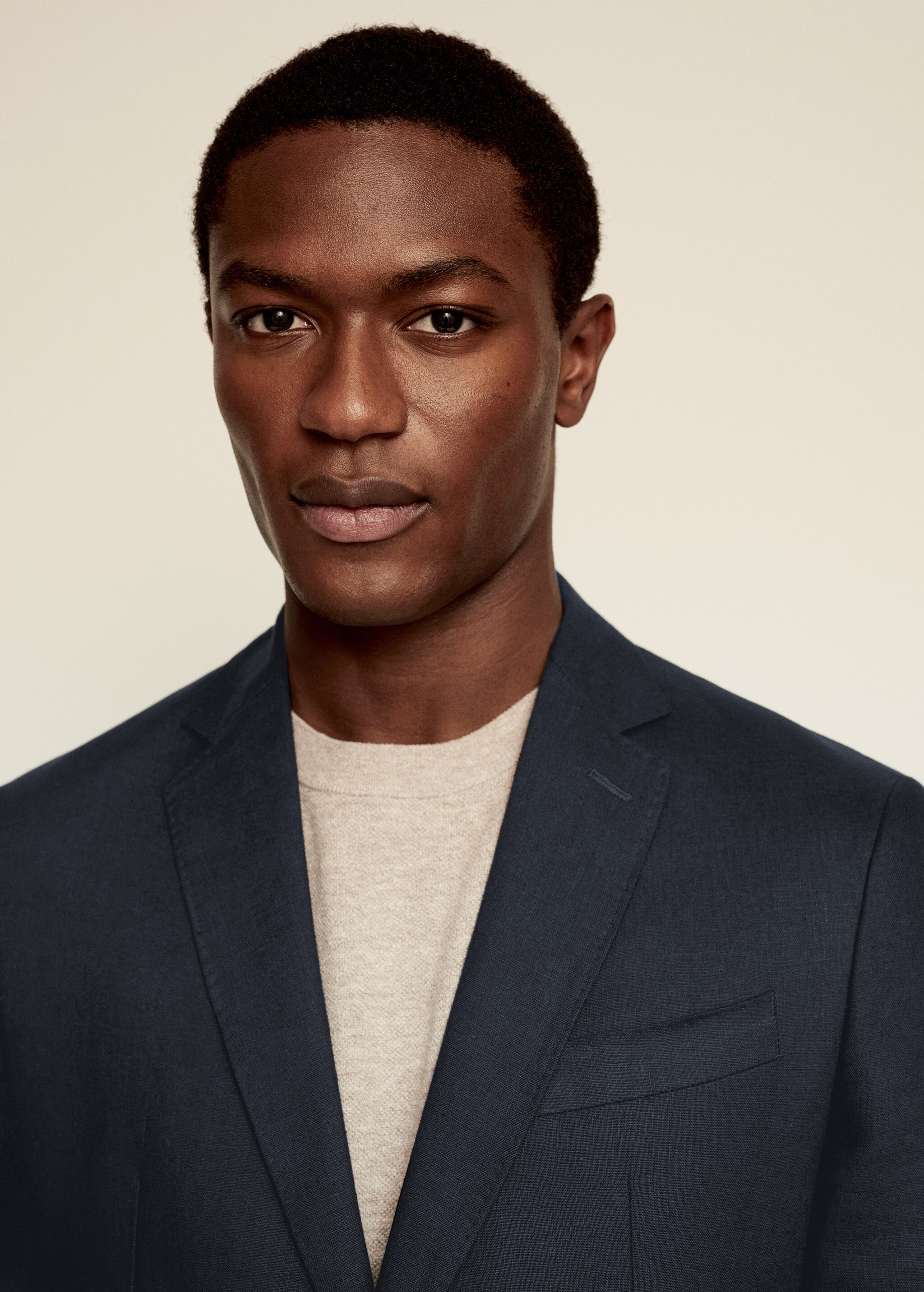 100% linen slim fit blazer - Details of the article 1