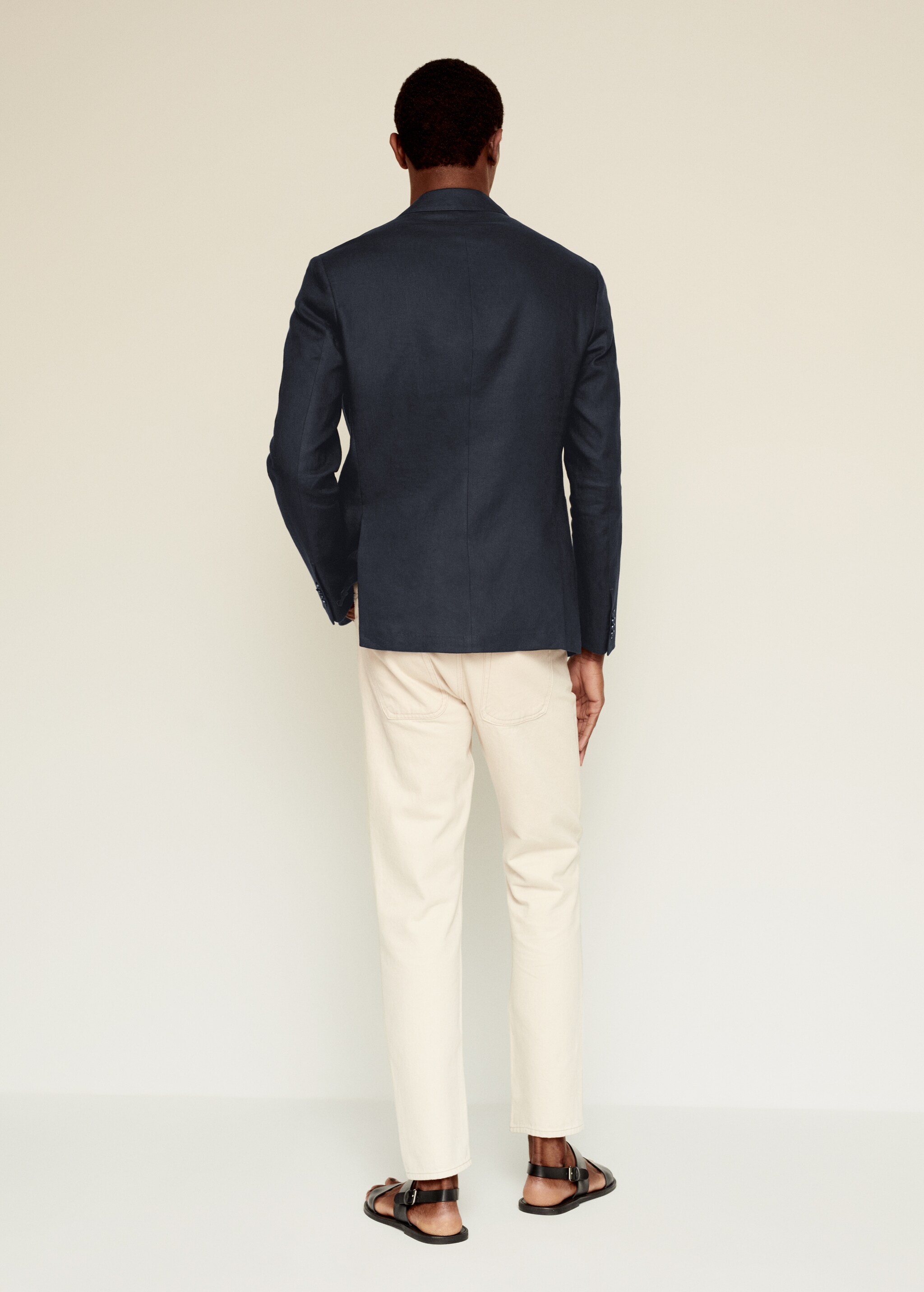 100% linen slim fit blazer - Reverse of the article