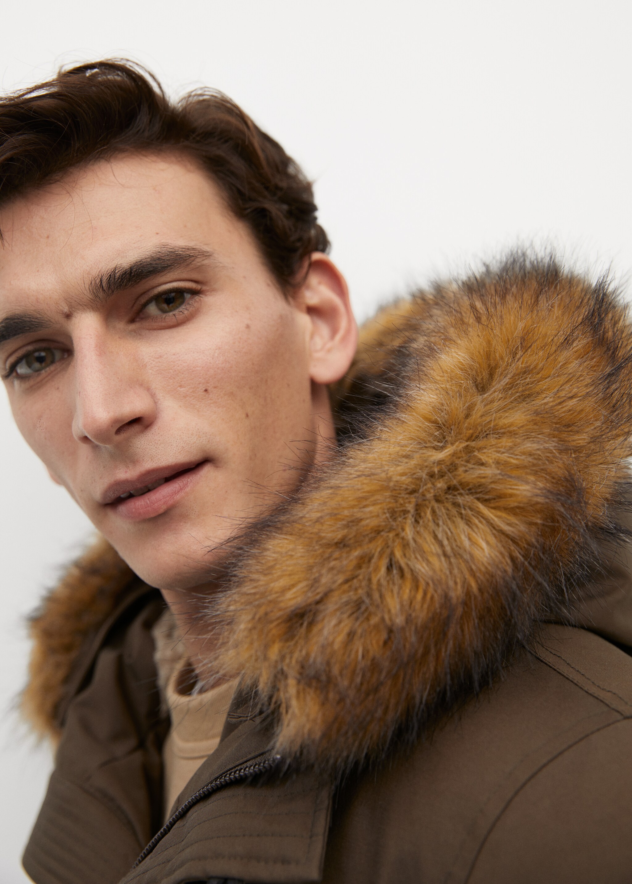 Parka impermeable capucha borreguito - Detalle del artículo 2