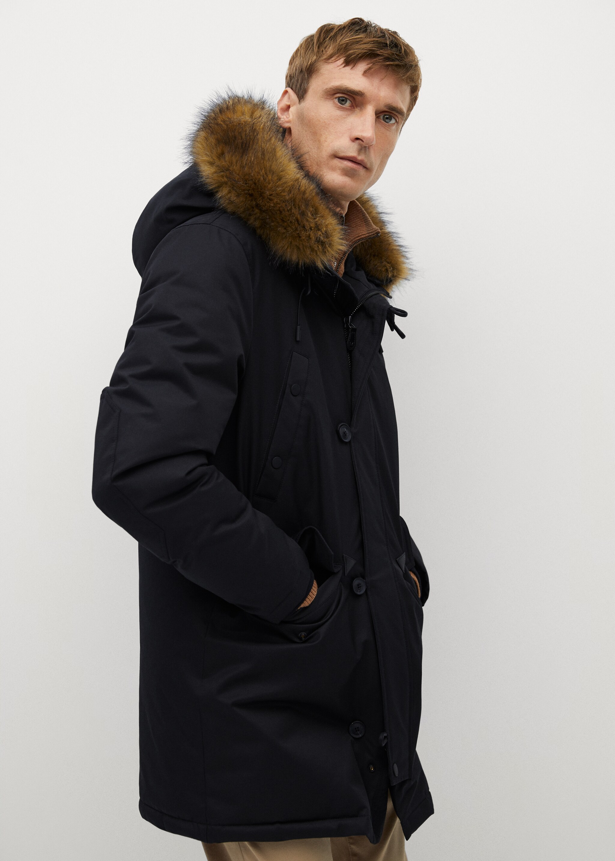 Parka impermeable capucha borreguito - Detalle del artículo 2