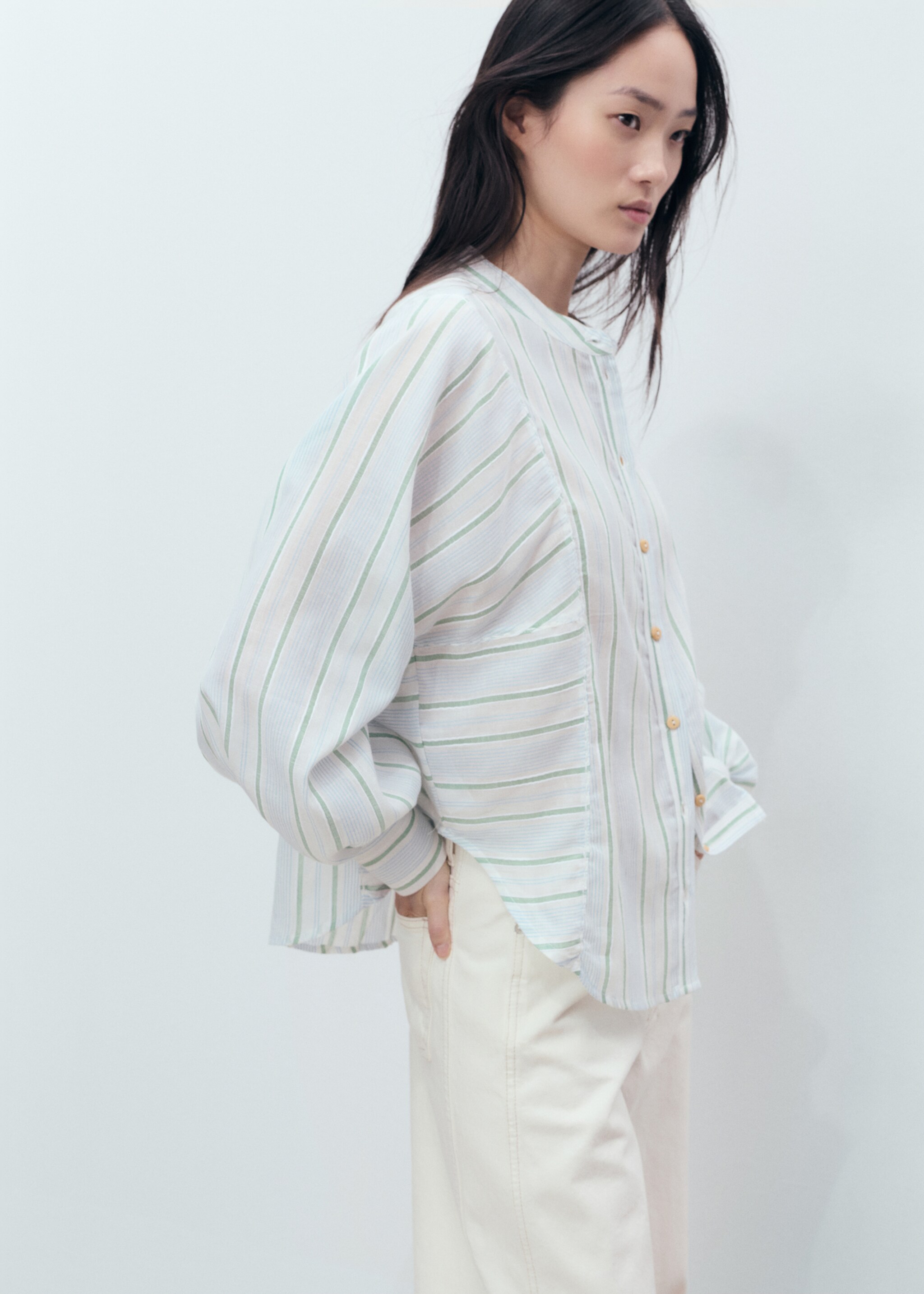 Chemise imprimée rayures - Détail de l'article 2, Bleu. Ref: 87108646-00.