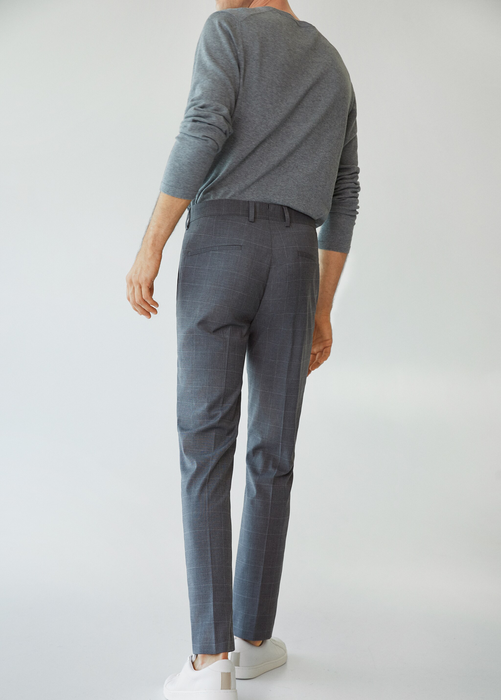 Pantalón traje super slim fit cuadros - Reverso del artículo