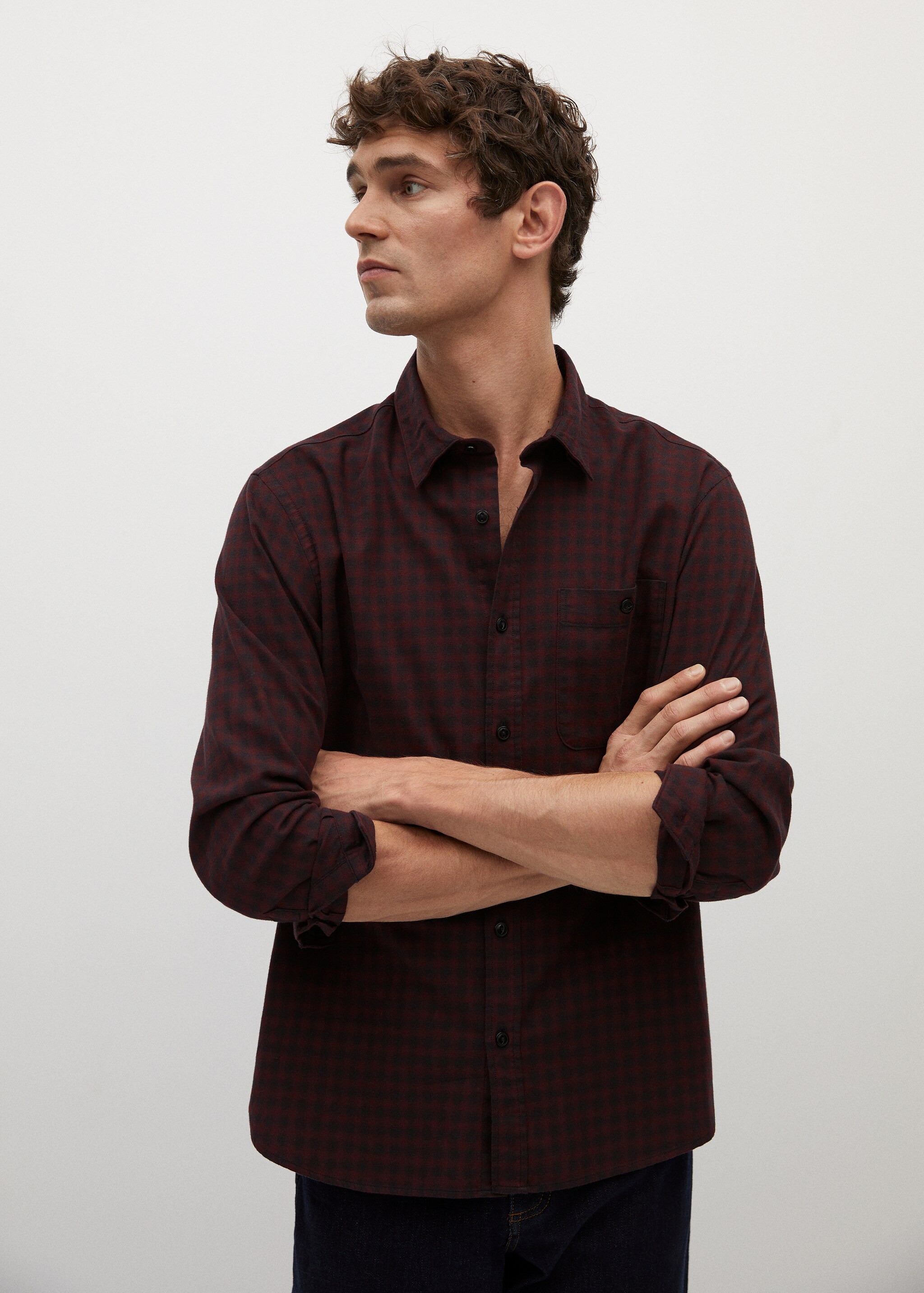 Camisa regular fit franela cuadros - Plano medio