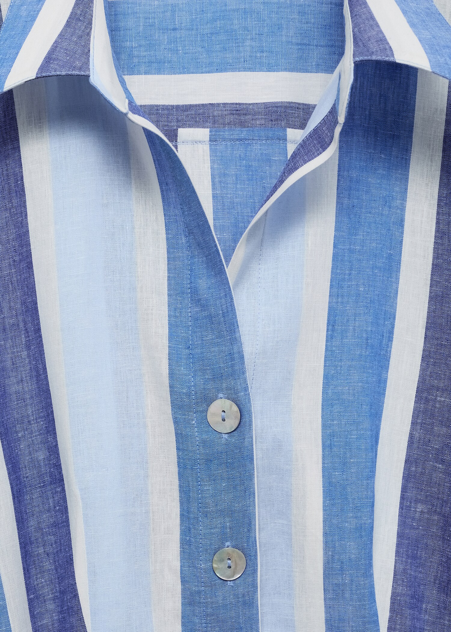 Striped linen dress with belt - Details of the article 8