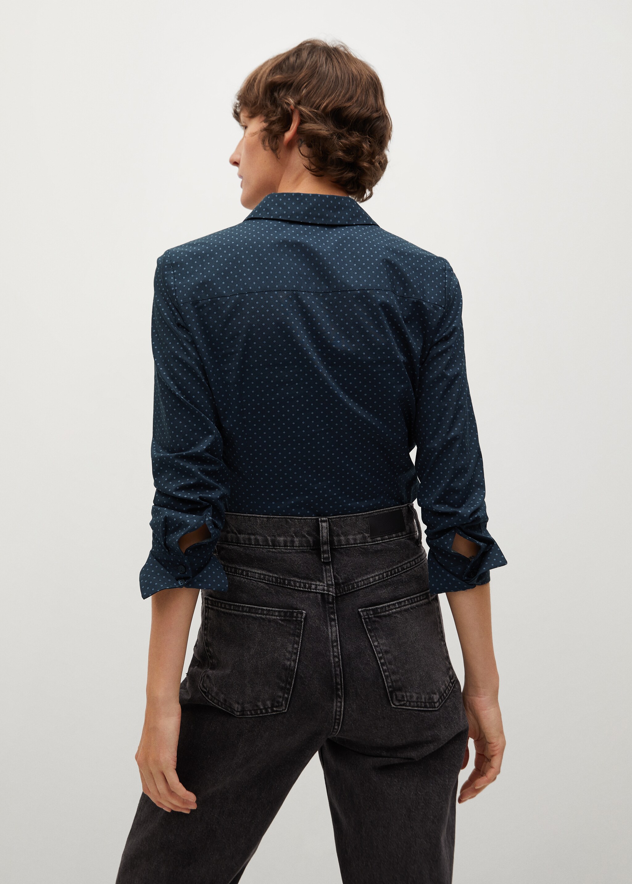 Micro print shirt - Reverse of the article