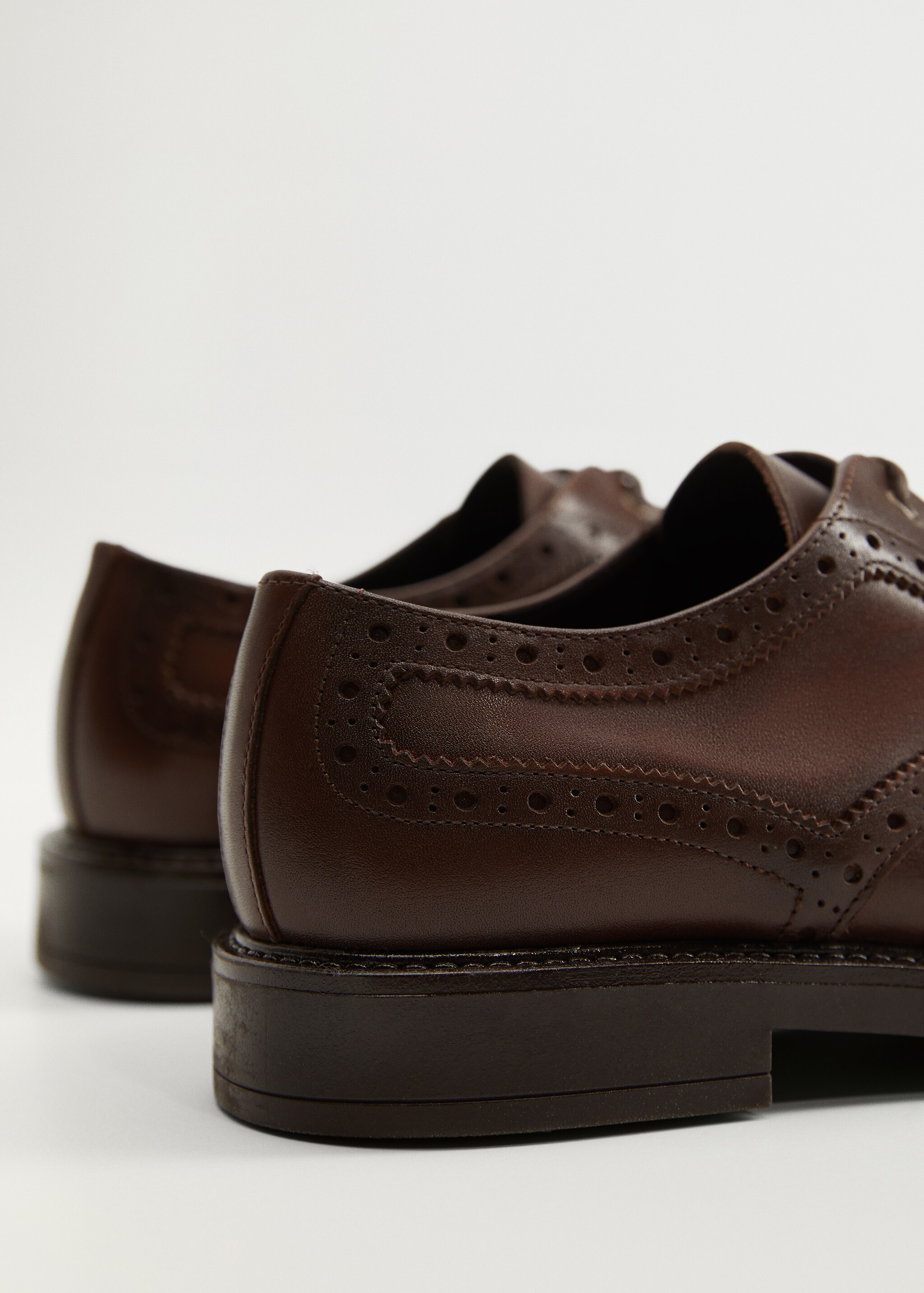 Zapato blucher piel troquelados - Detalle del artículo 3
