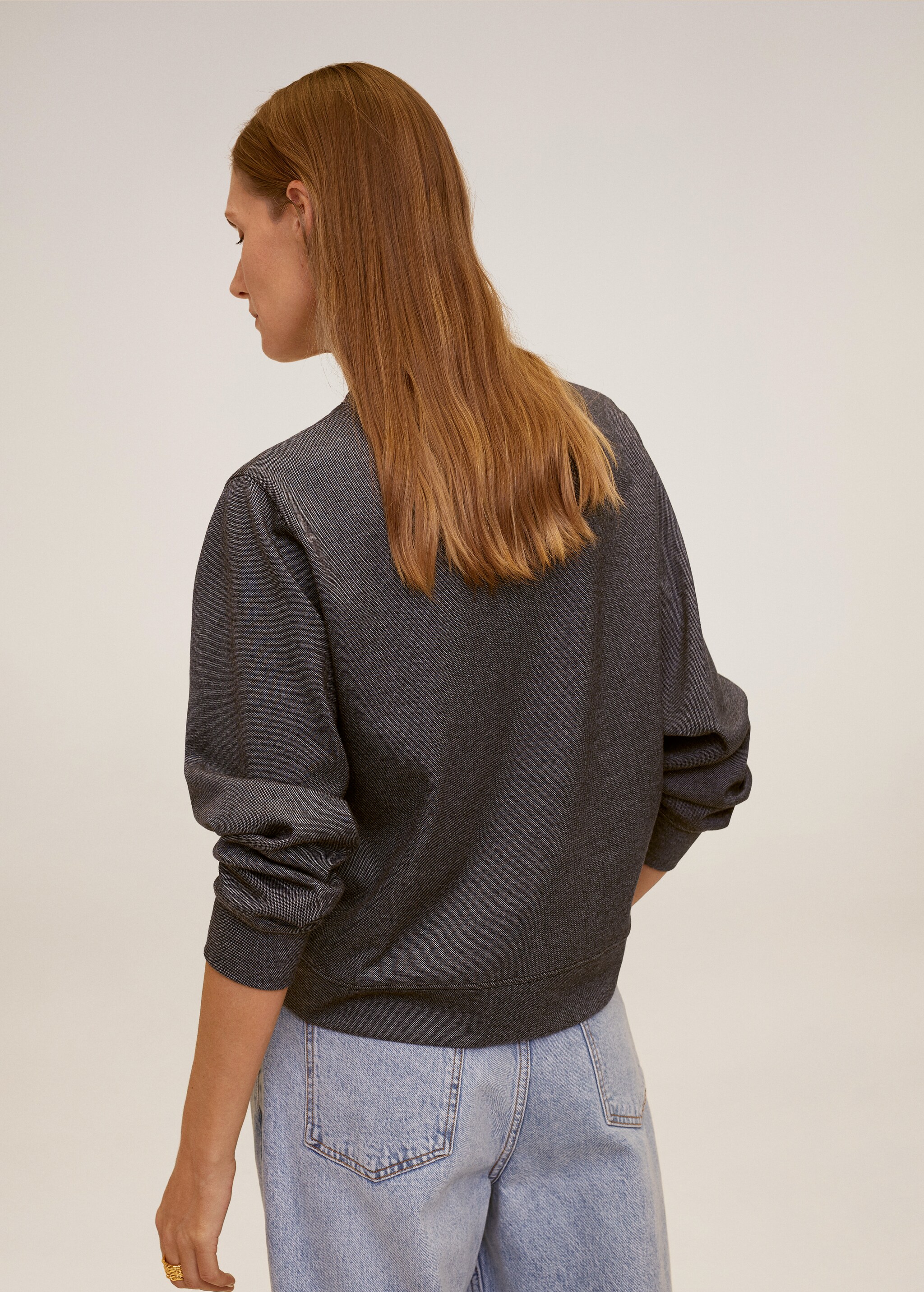 Sudadera jaspeada - Reverso del artículo