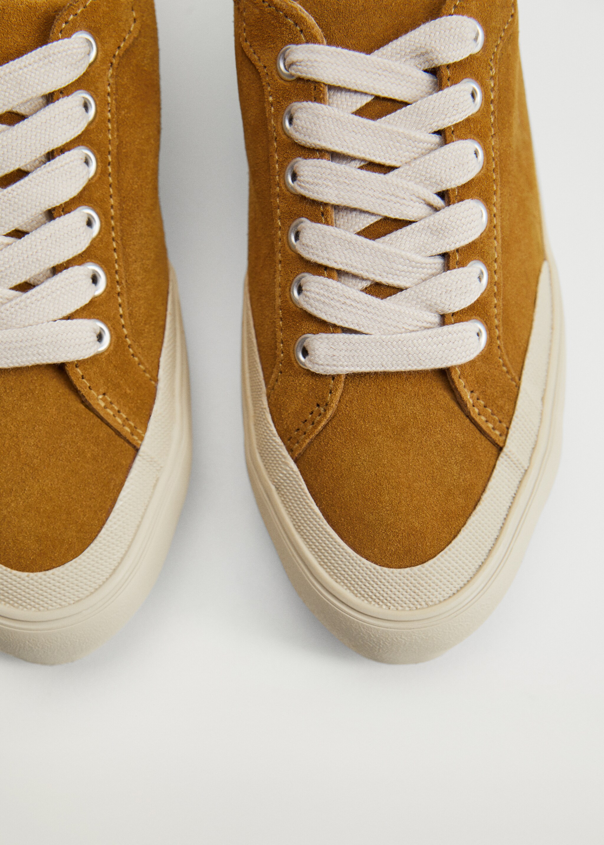 Leather sneakers - Details of the article 3
