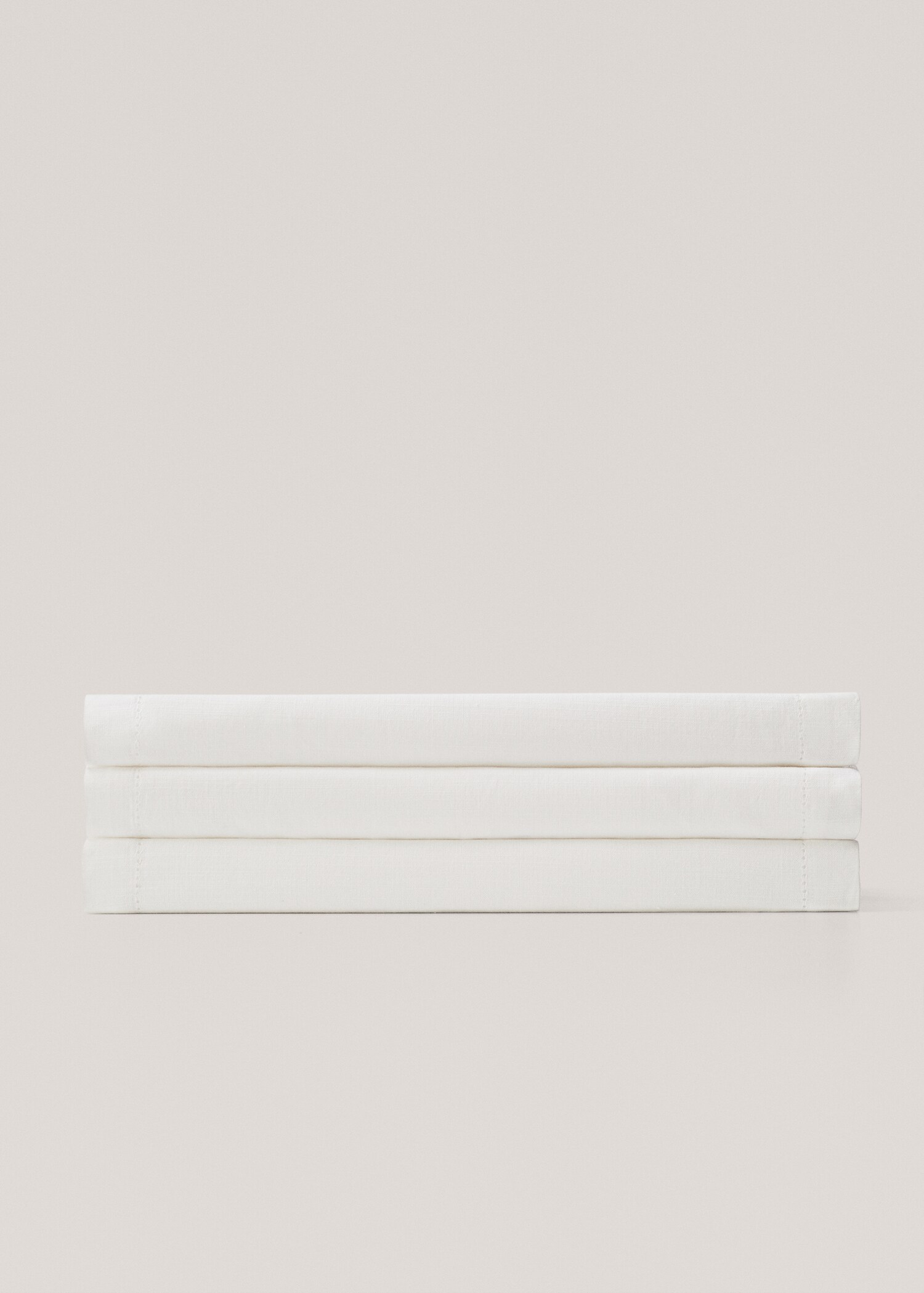 Hemstitch table runner - Article without model