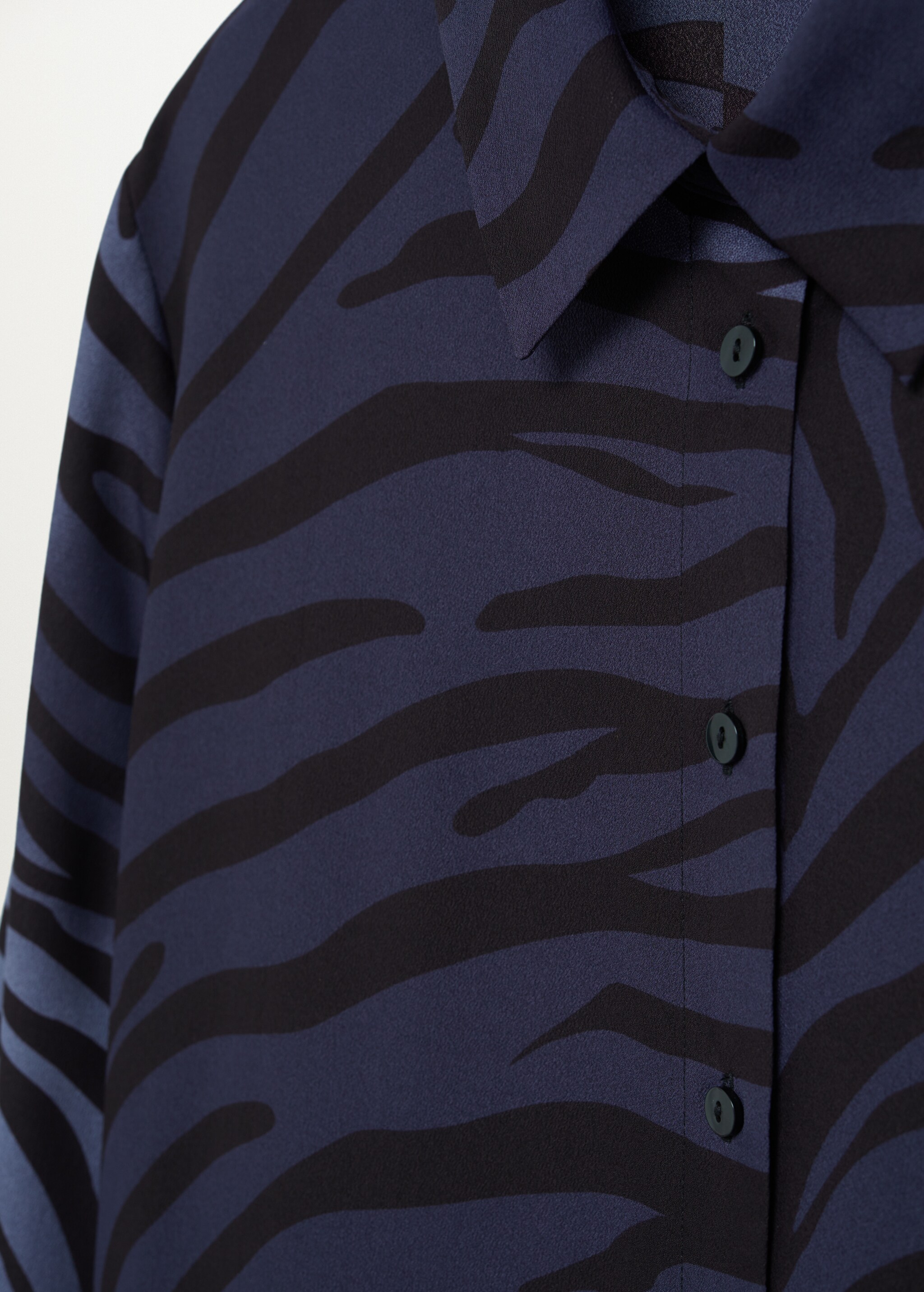 Camisa estampada botones - Detalle del artículo 8