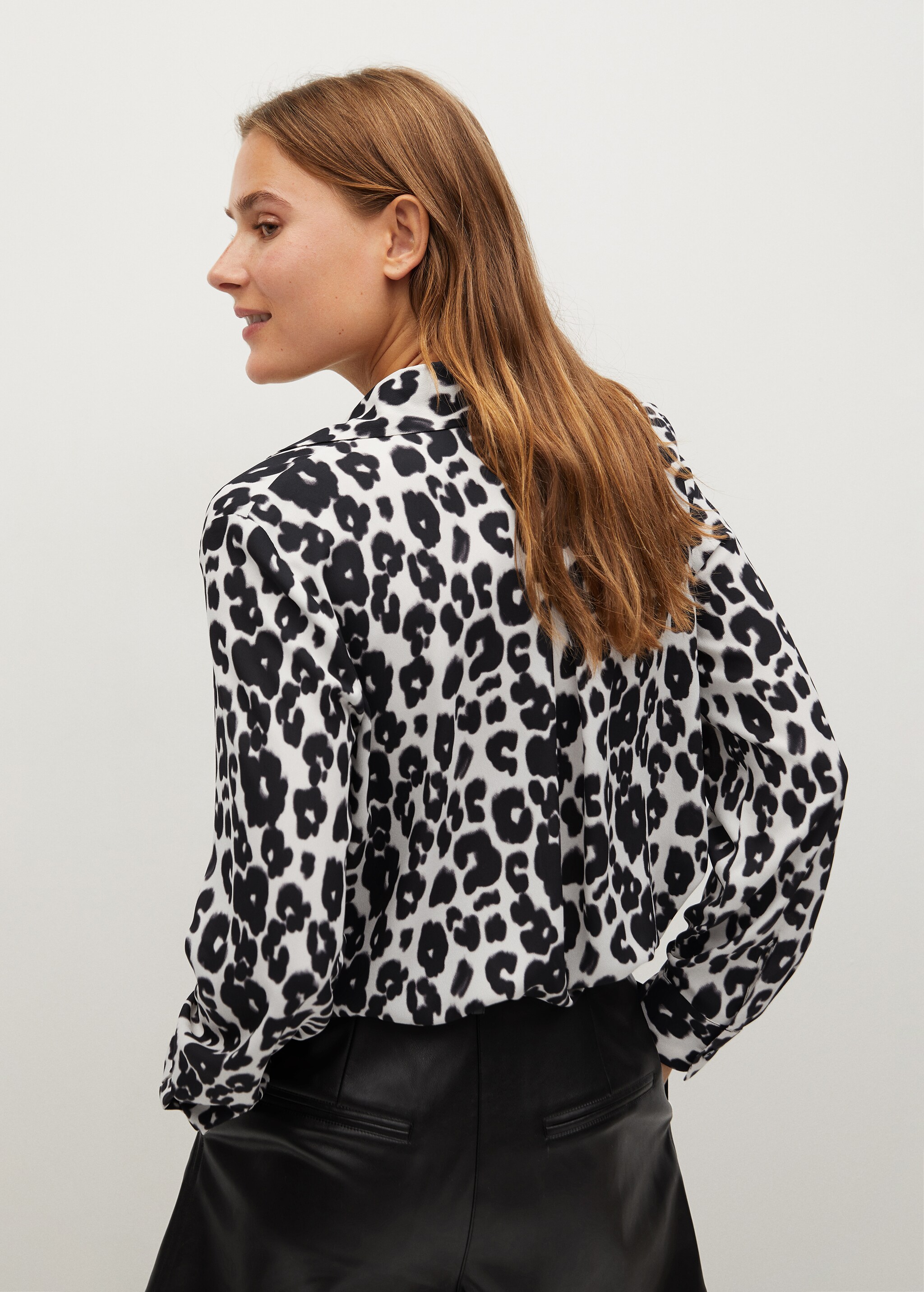Camisa estampada botones - Reverso del artículo