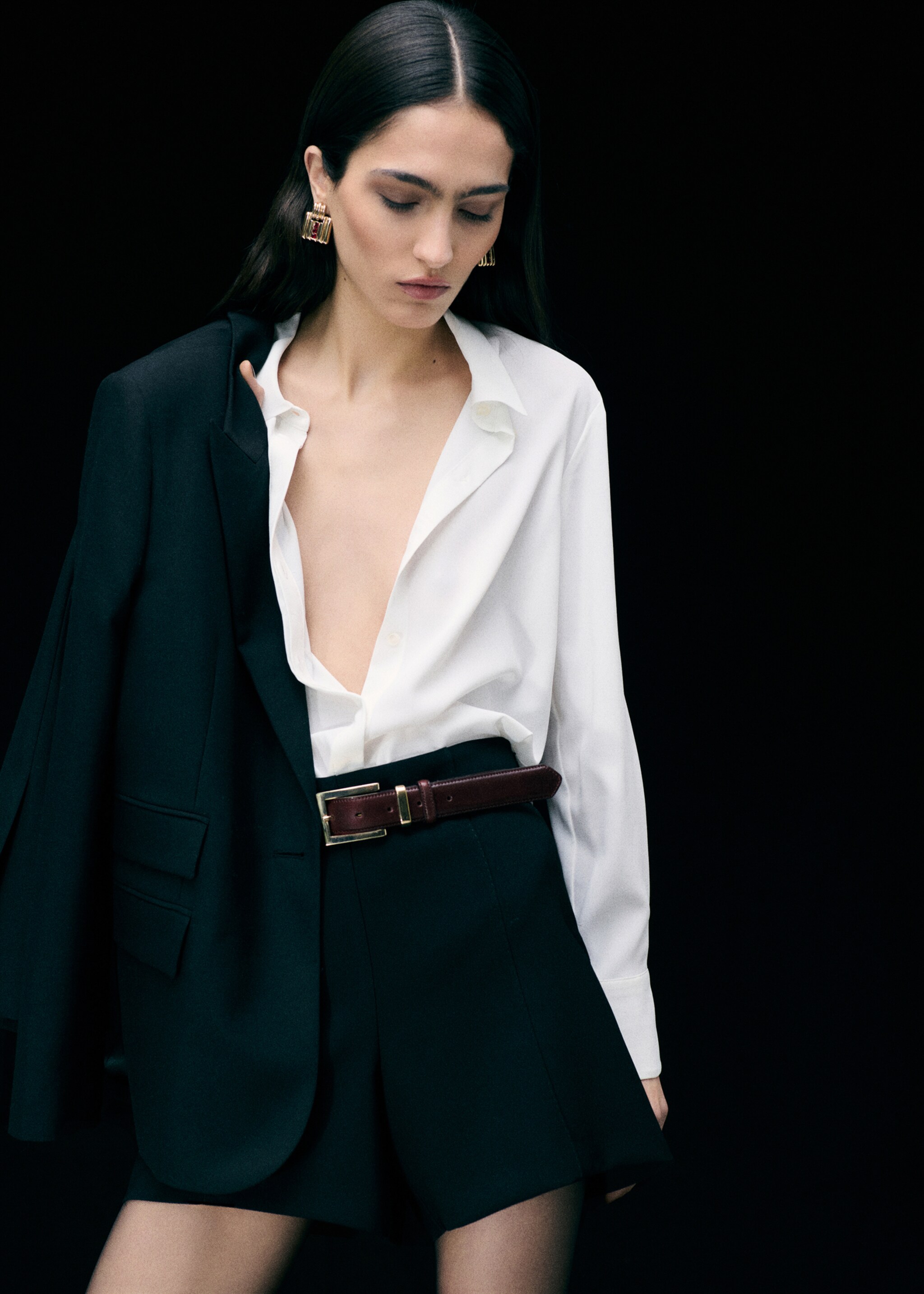 Boucles d'oreilles géométriques ornement cristaux - Plan général, Or. Ref: 87000458-00.