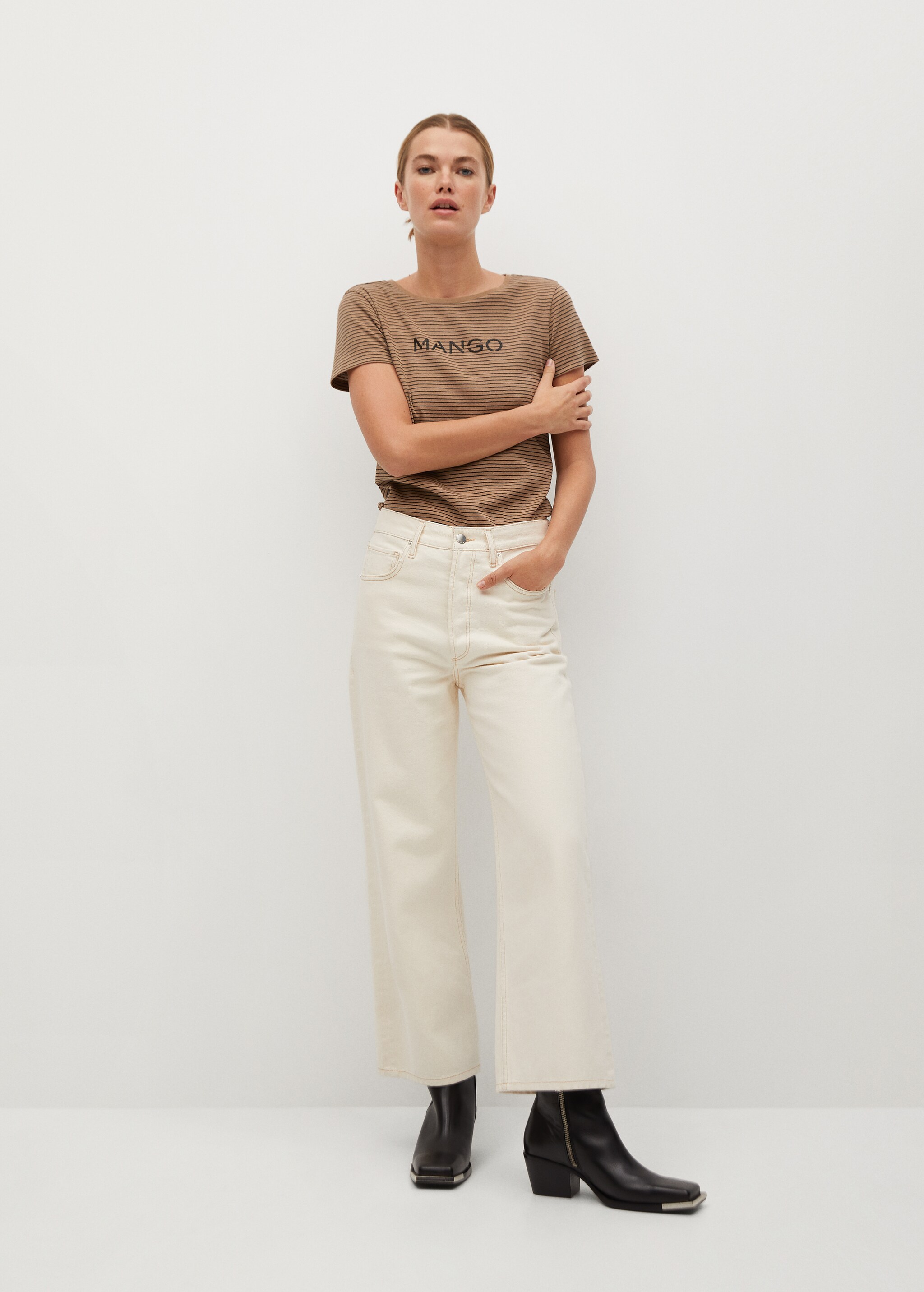 T-shirt met logo en korte mouwen - Overzichtstekening