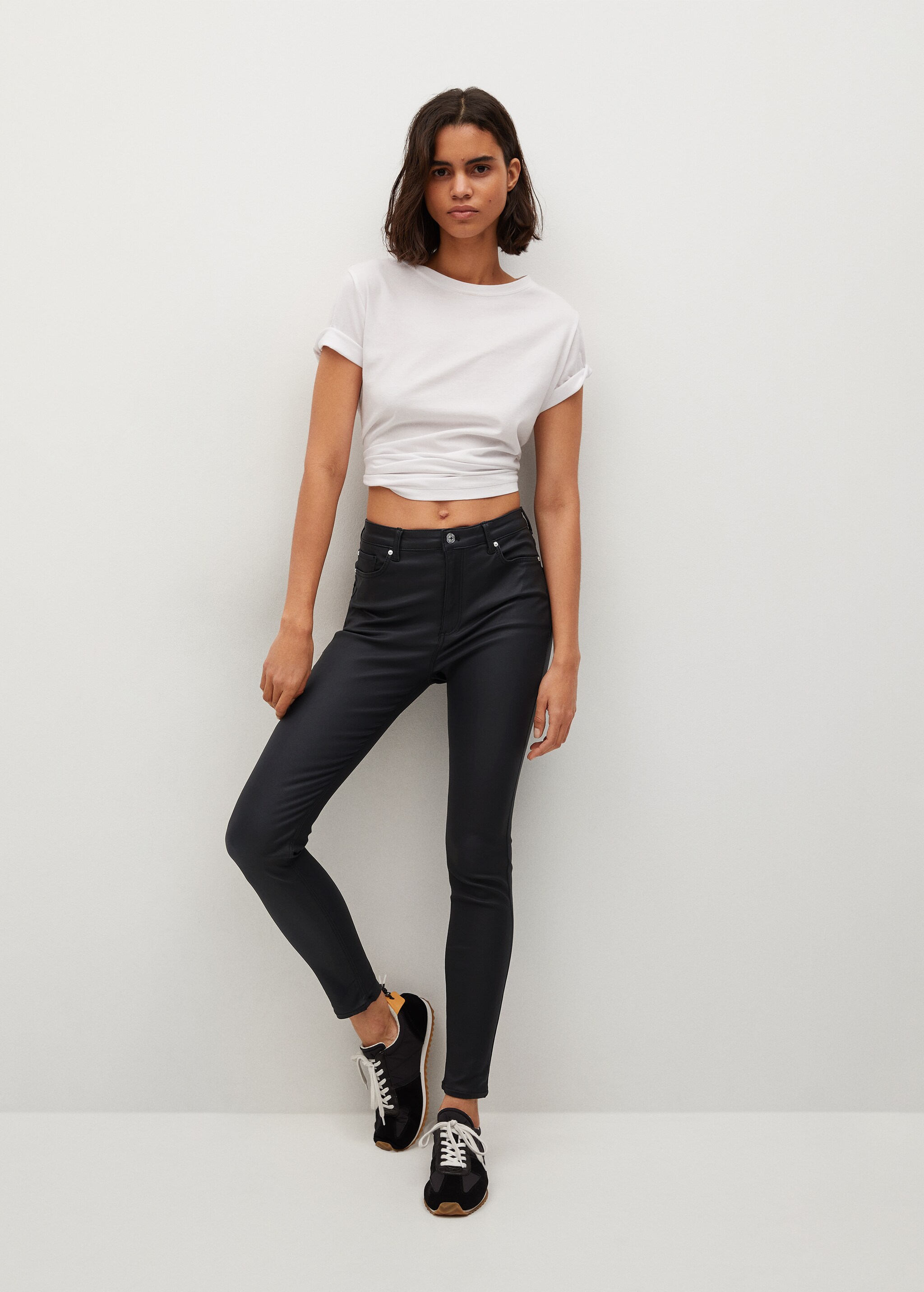 Jeans skinny tiro alto Noa encerado - Plano general