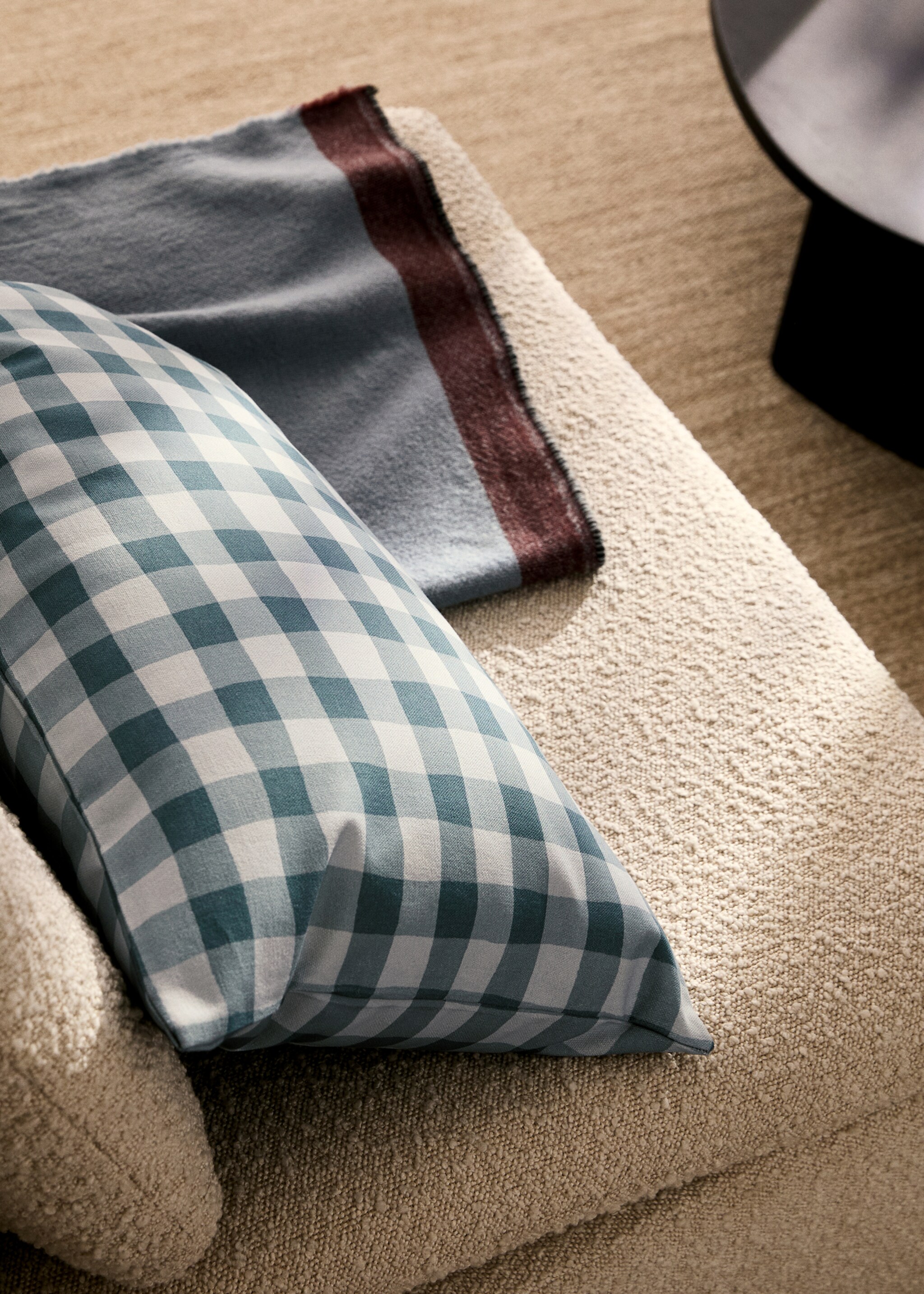 Cotton gingham check cushion cover 40x60 cm - General plane, Blue. Ref: 87002032-00.
