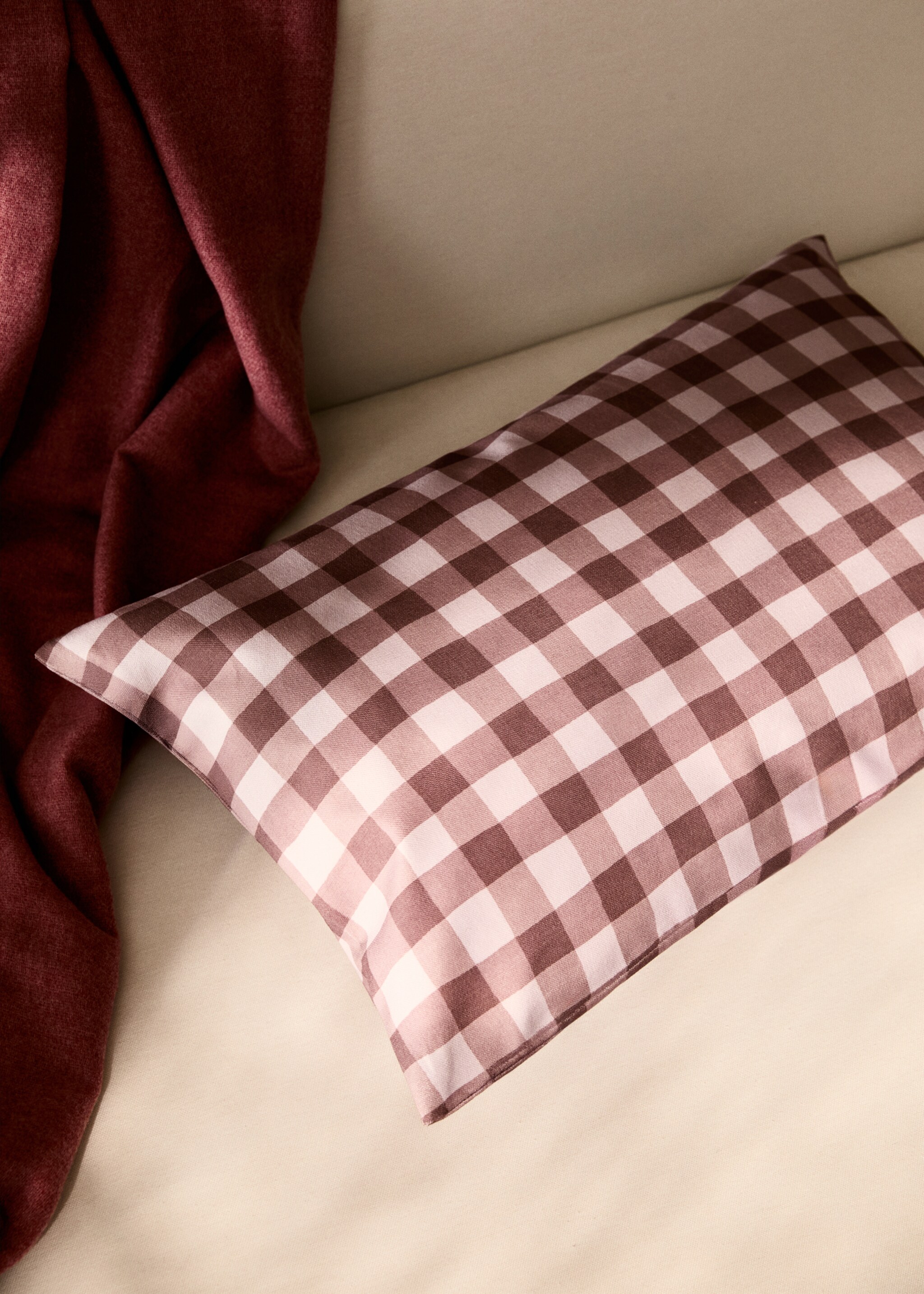Cotton gingham check cushion cover 40x60 cm - General plane, Pink. Ref: 87002032-00.