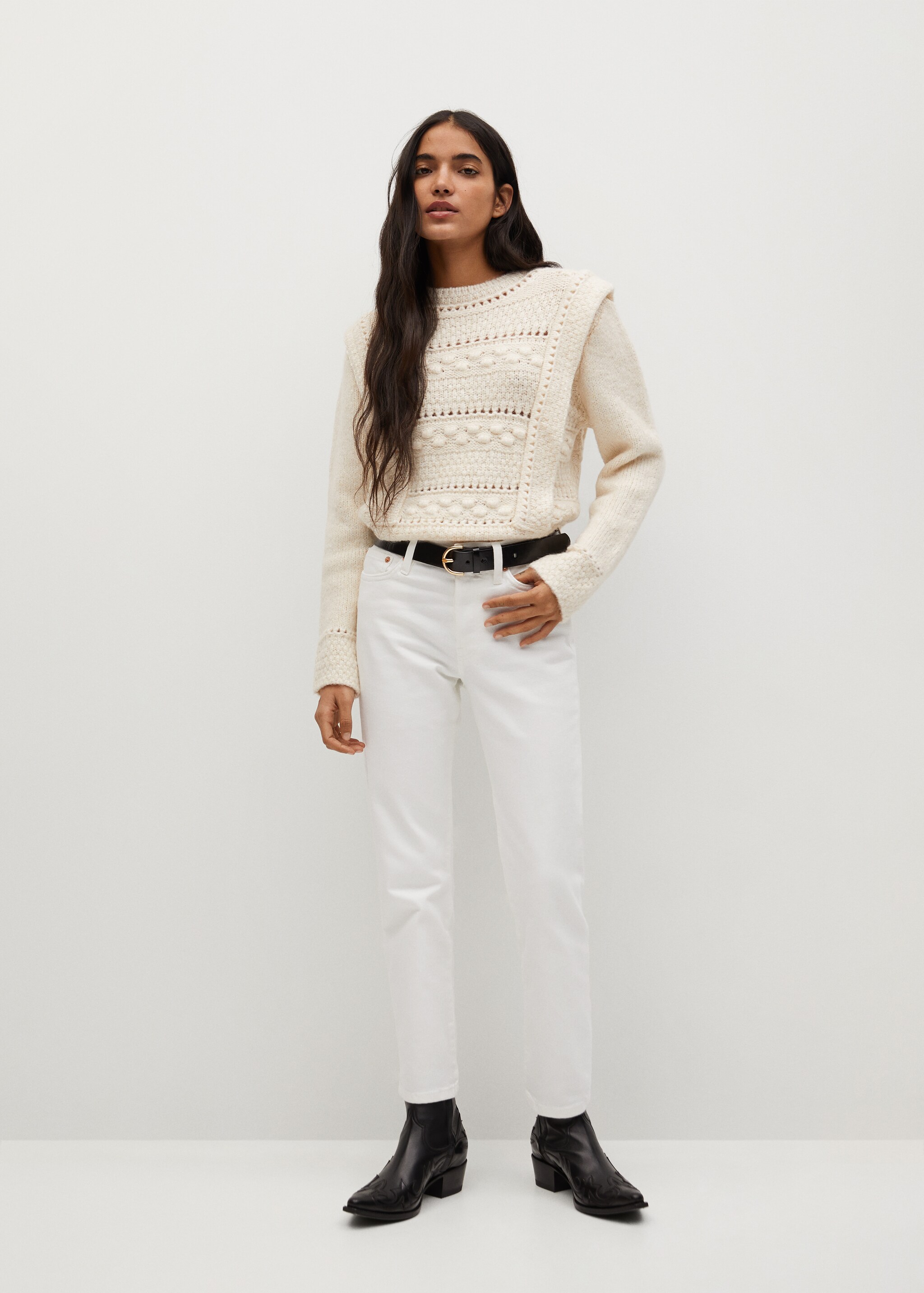 Ankle-length straight-fit jeans - General plane