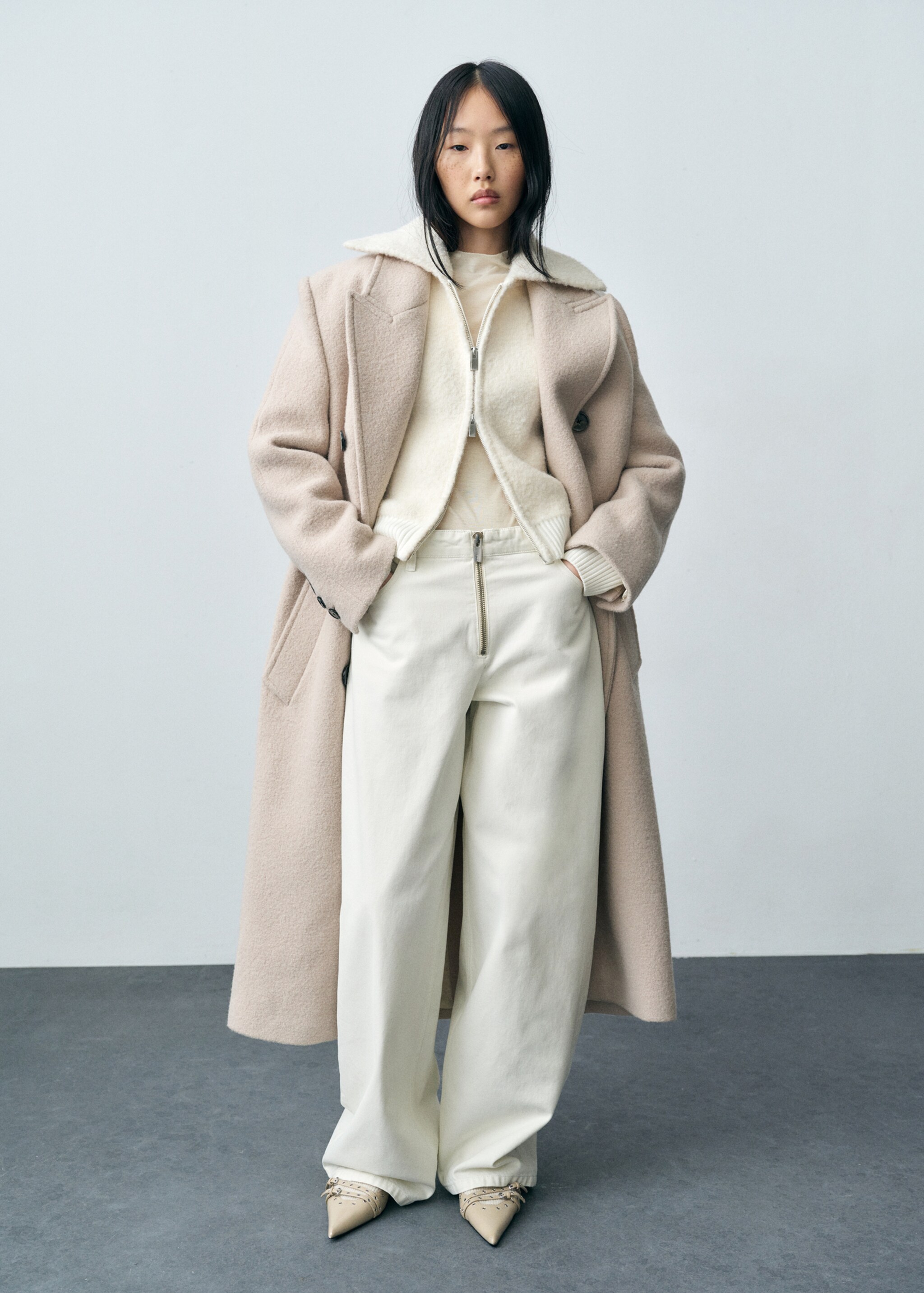 Jean wideleg zippé - Plan général, Gris clair/pastel. Ref: 87003287-00.