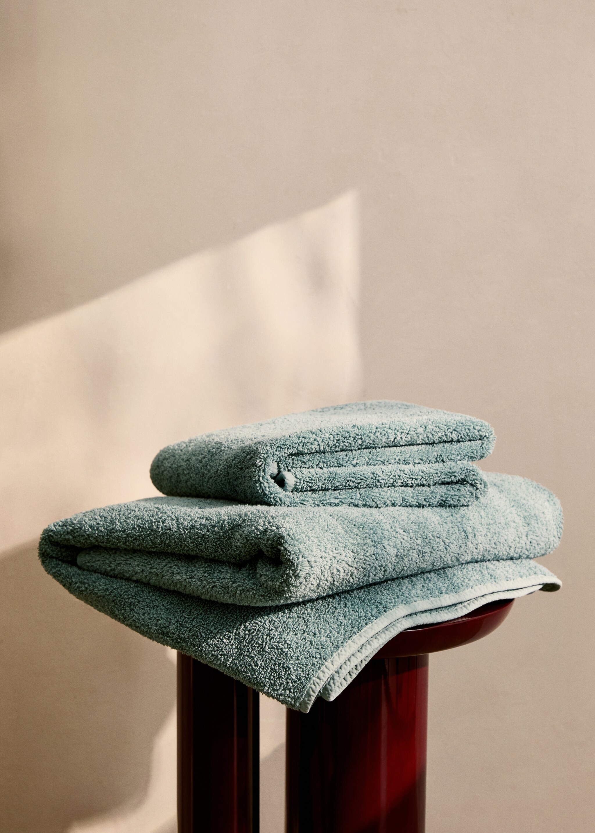 Washbasin towel with dyed piece - General plane, Sky Blue. Ref: 87003331-00.