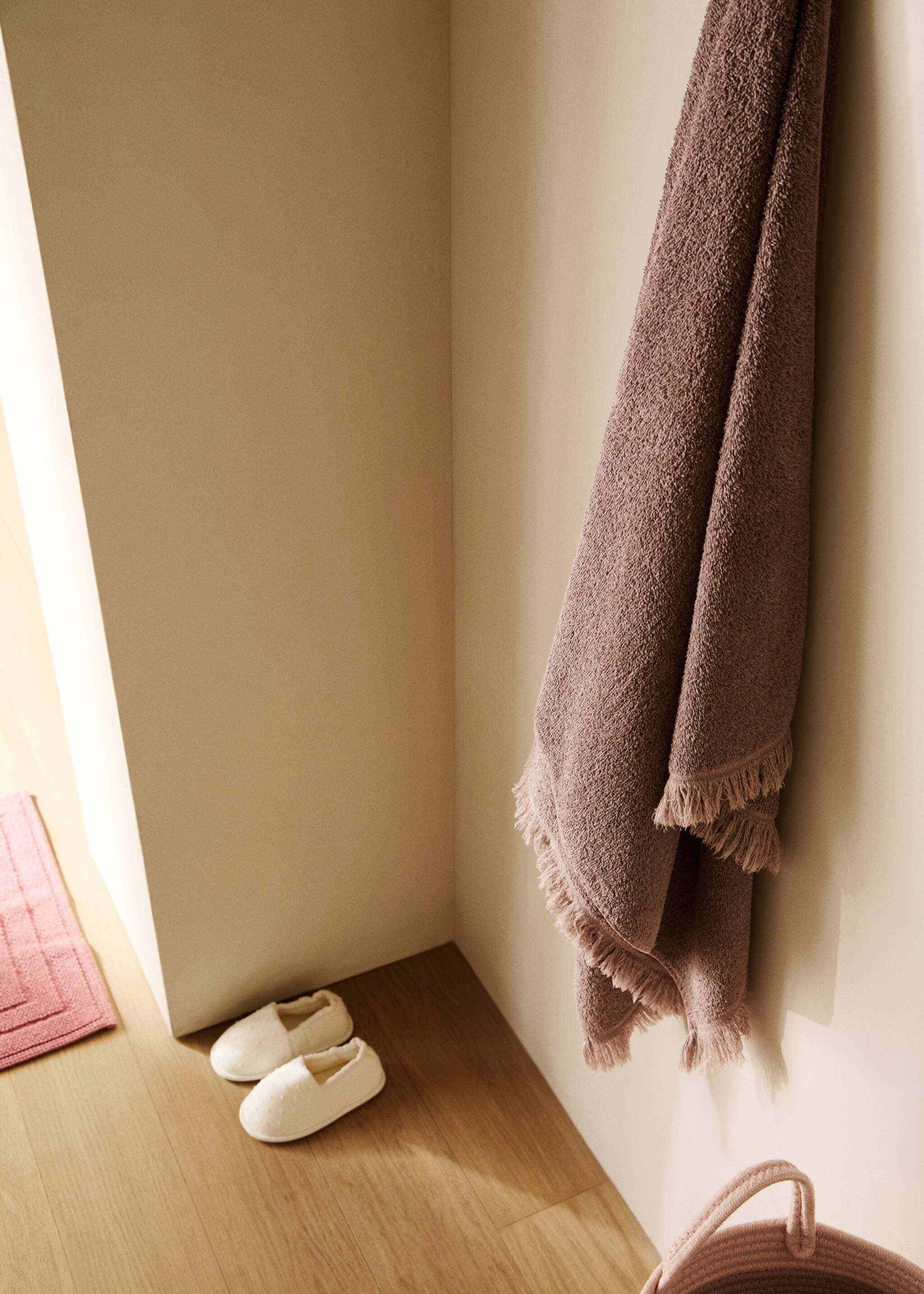 Organic cotton children's shower towel with fringes - General plane, Medium Brown. Ref: 87003362-00.