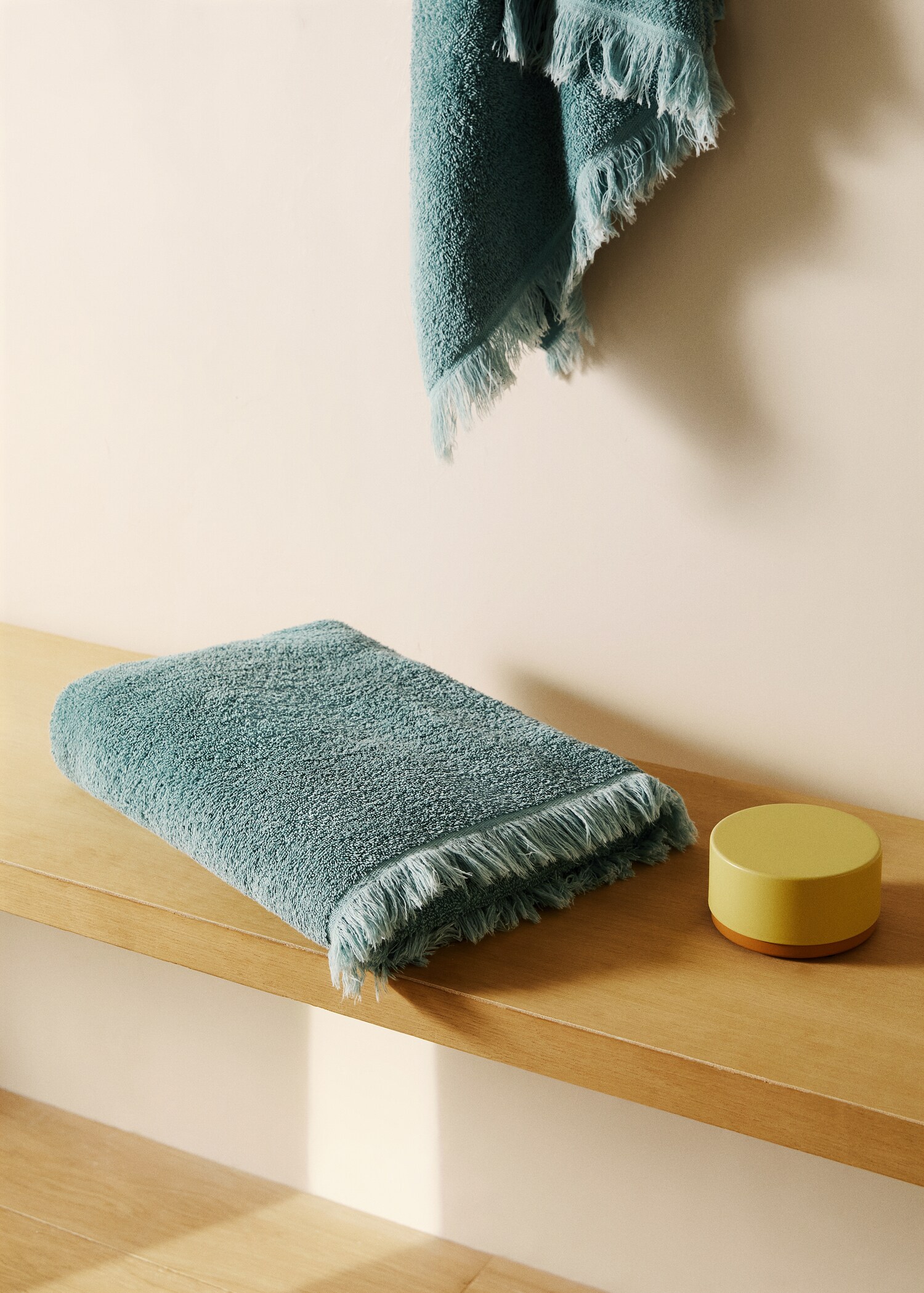 Organic cotton children's shower towel with fringes - General plane