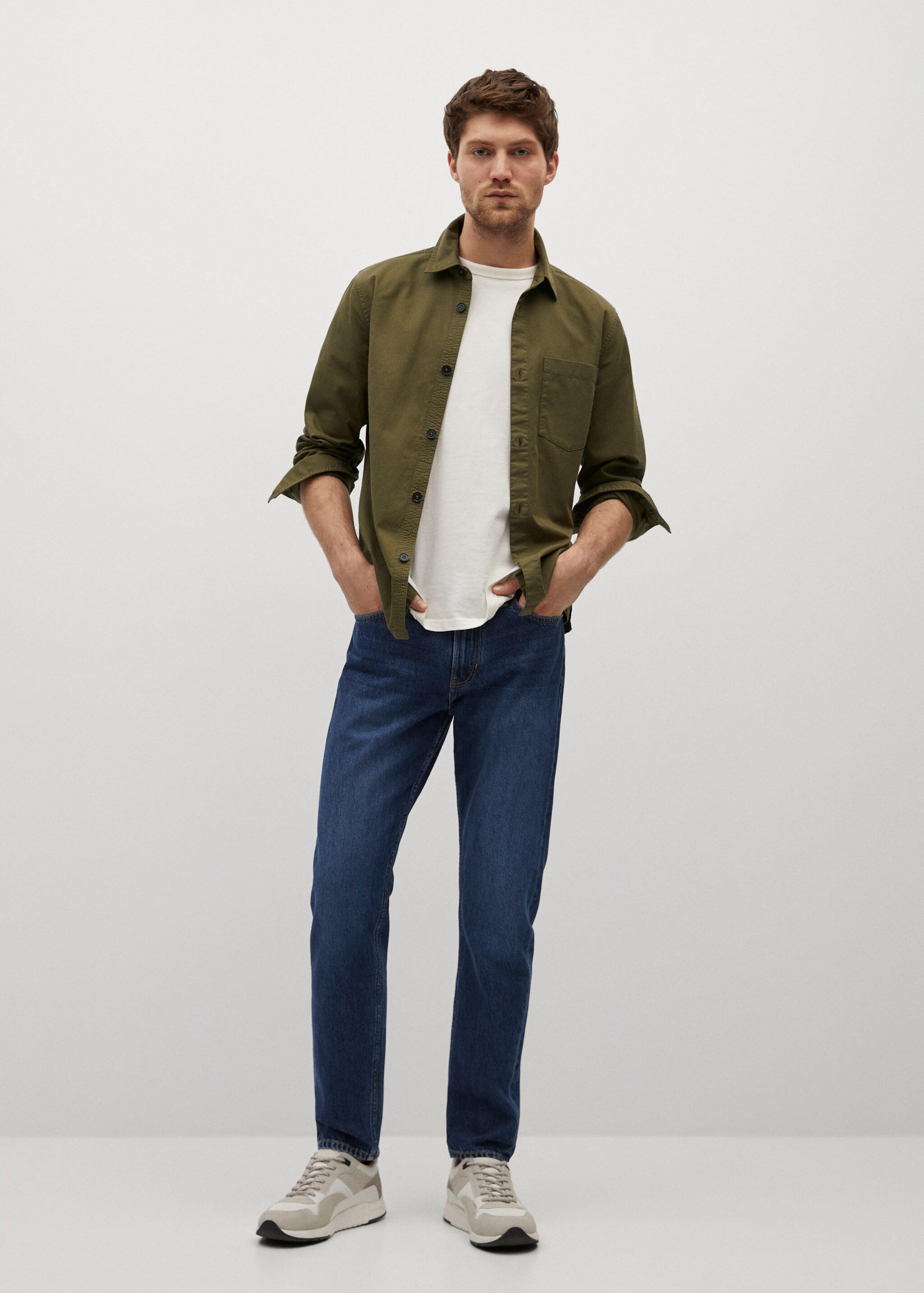 Sobrecamisa regular fit bolsillo - Plano general