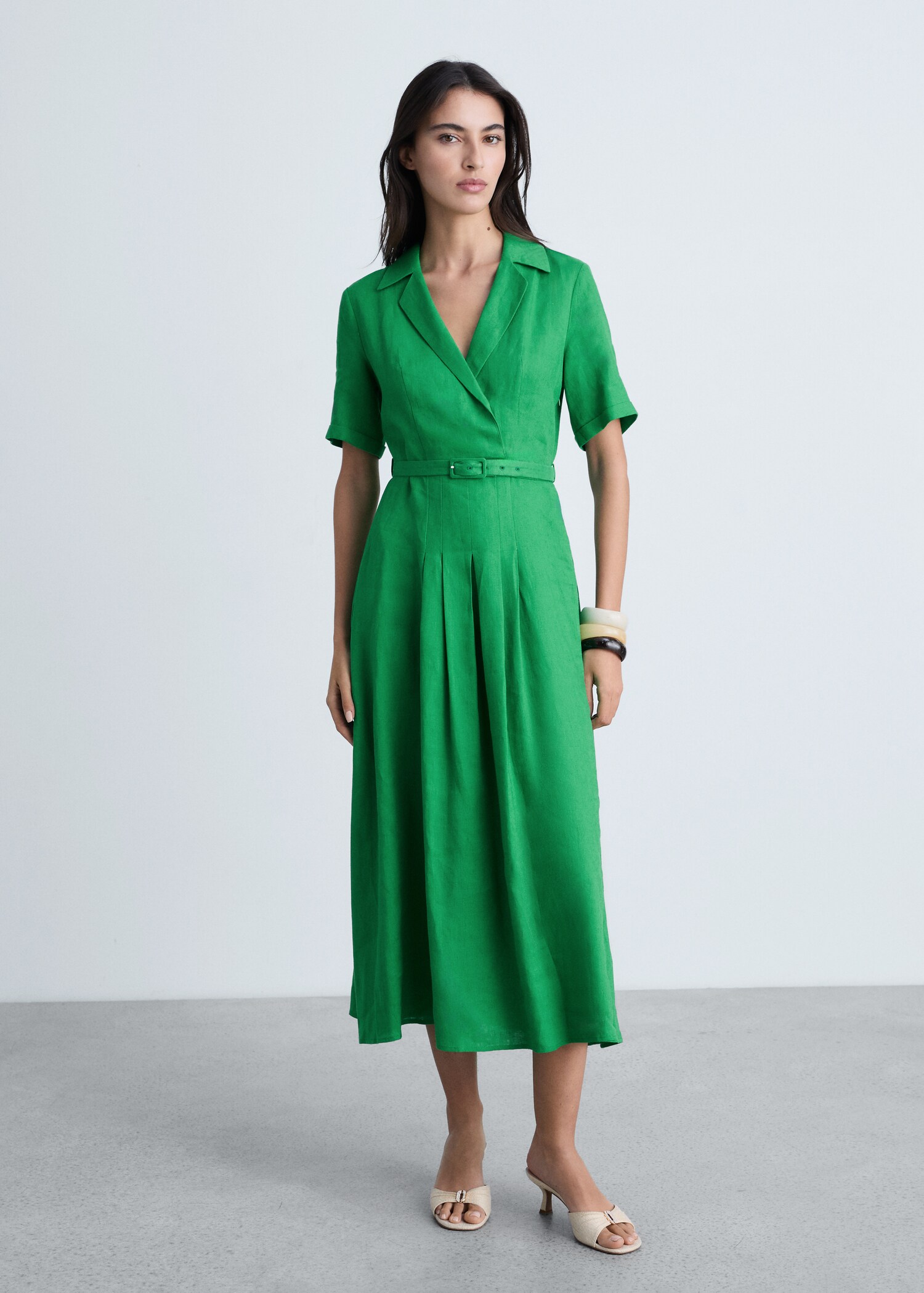 Belt linen dress - General plane