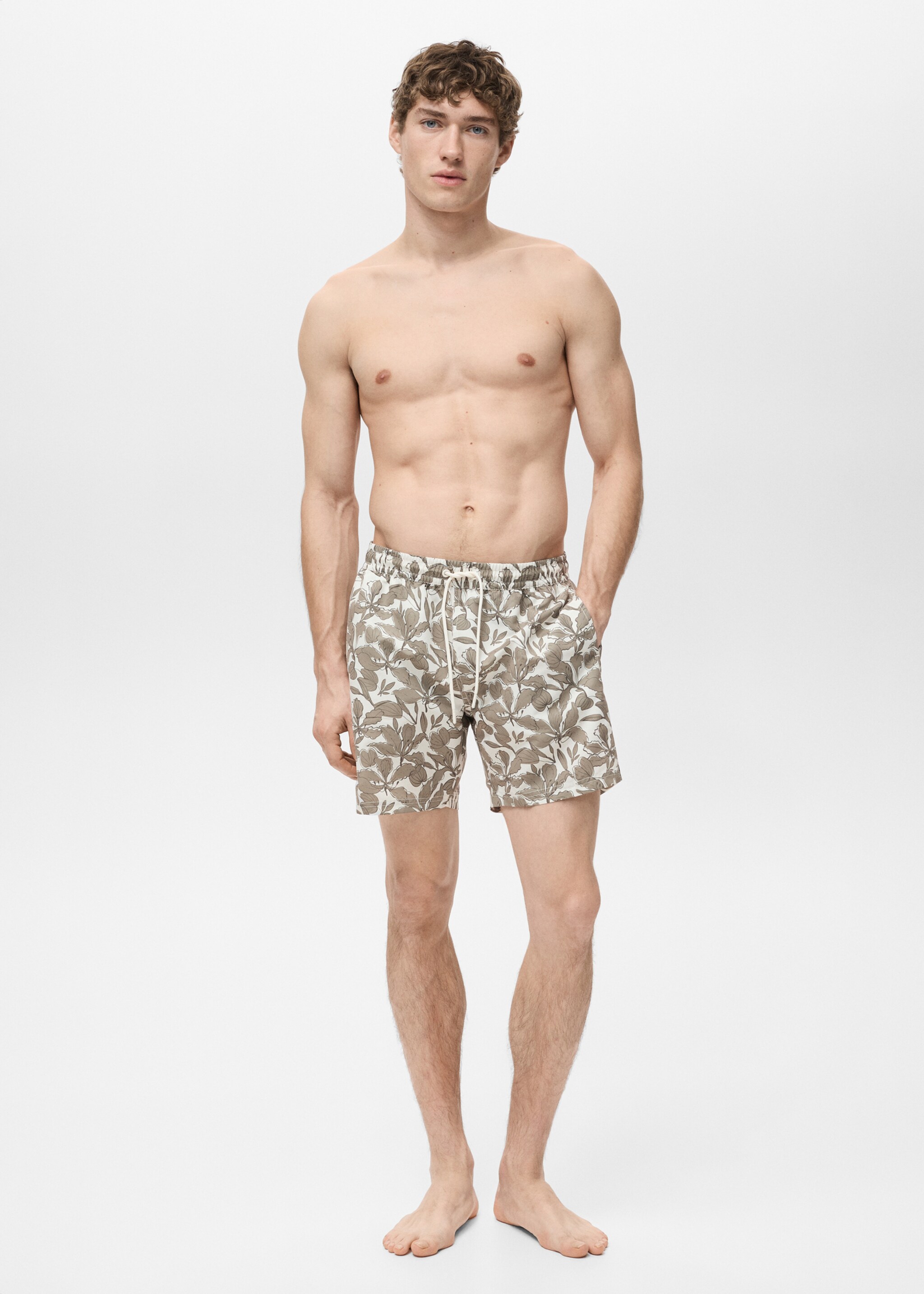 Badeshorts mit floralem Dessin - Allgemeine Ansicht, Khaki. Ref: 87005984-00.