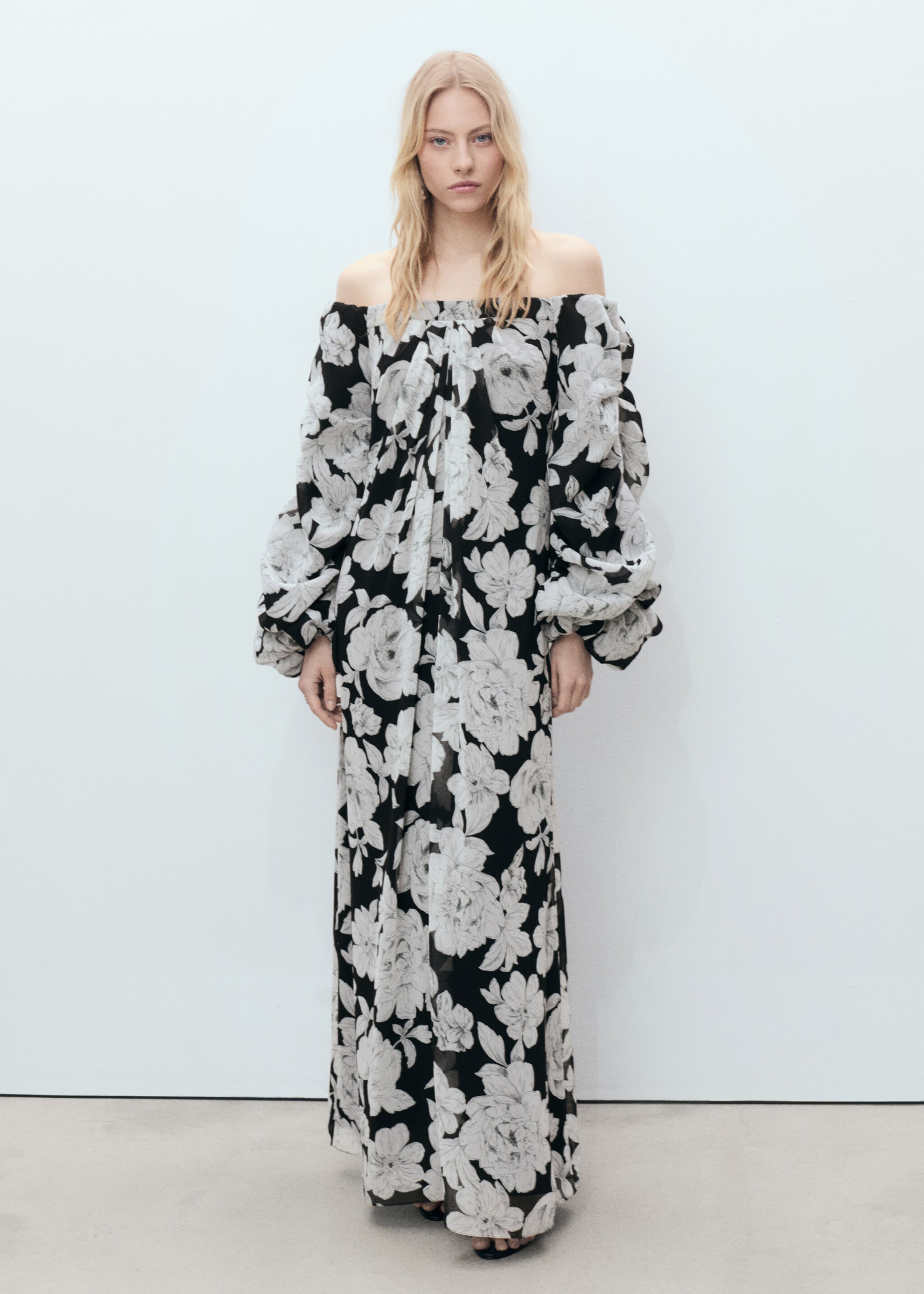 Strapless floral dress - General plane, Black. Ref: 87006382-00.