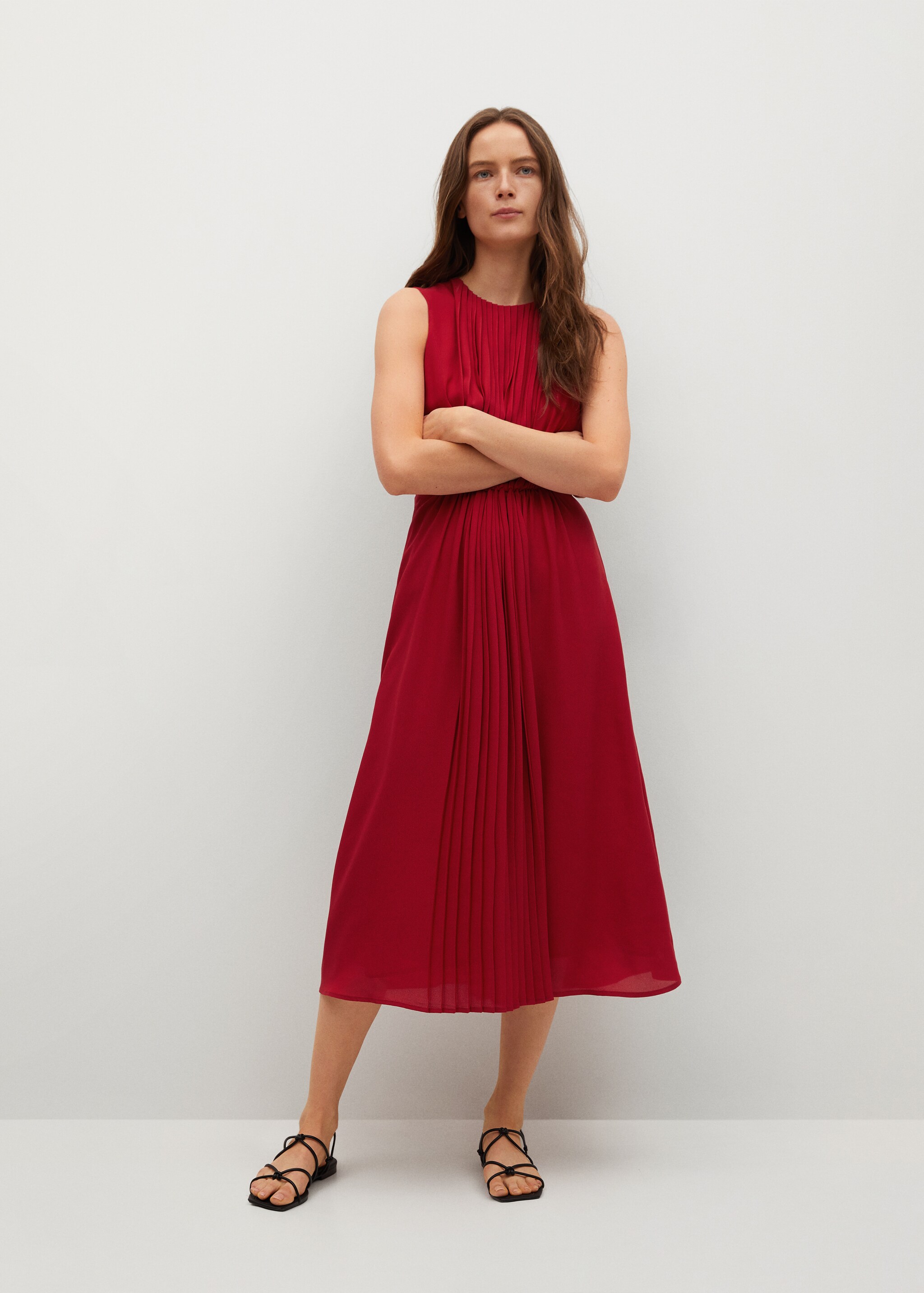 Vestido detalles plisados - Plano general