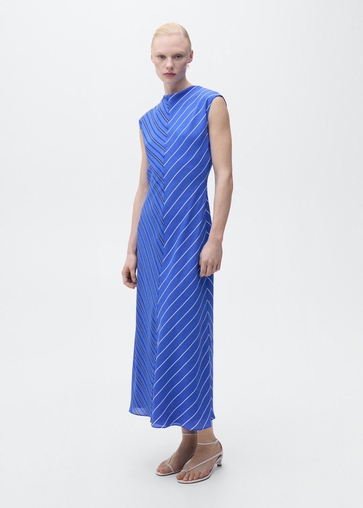 Combined striped flared dress - General plane