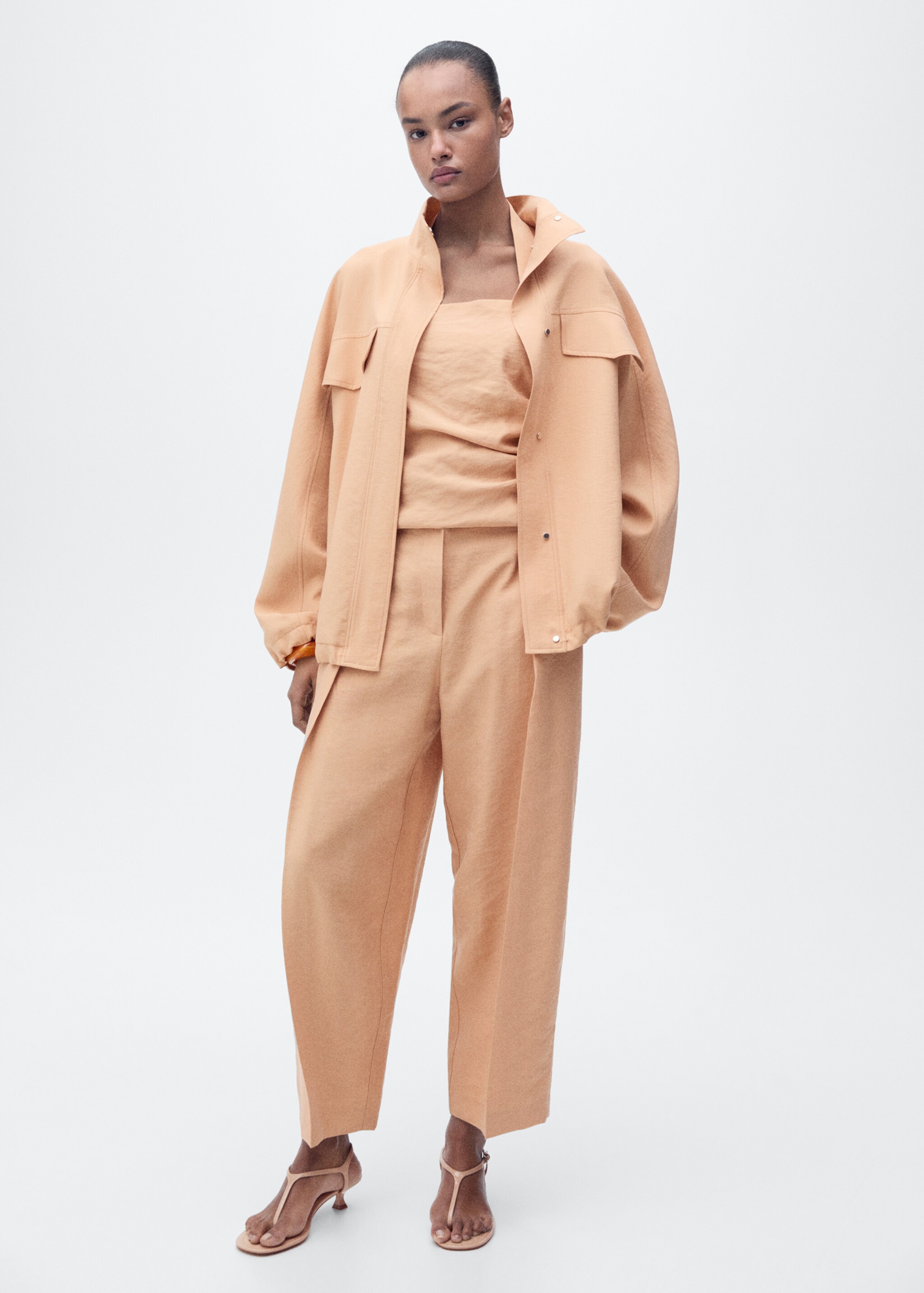 Straight-fit lyocell pants with pleats - General plane, Nude. Ref: 87007723-00.