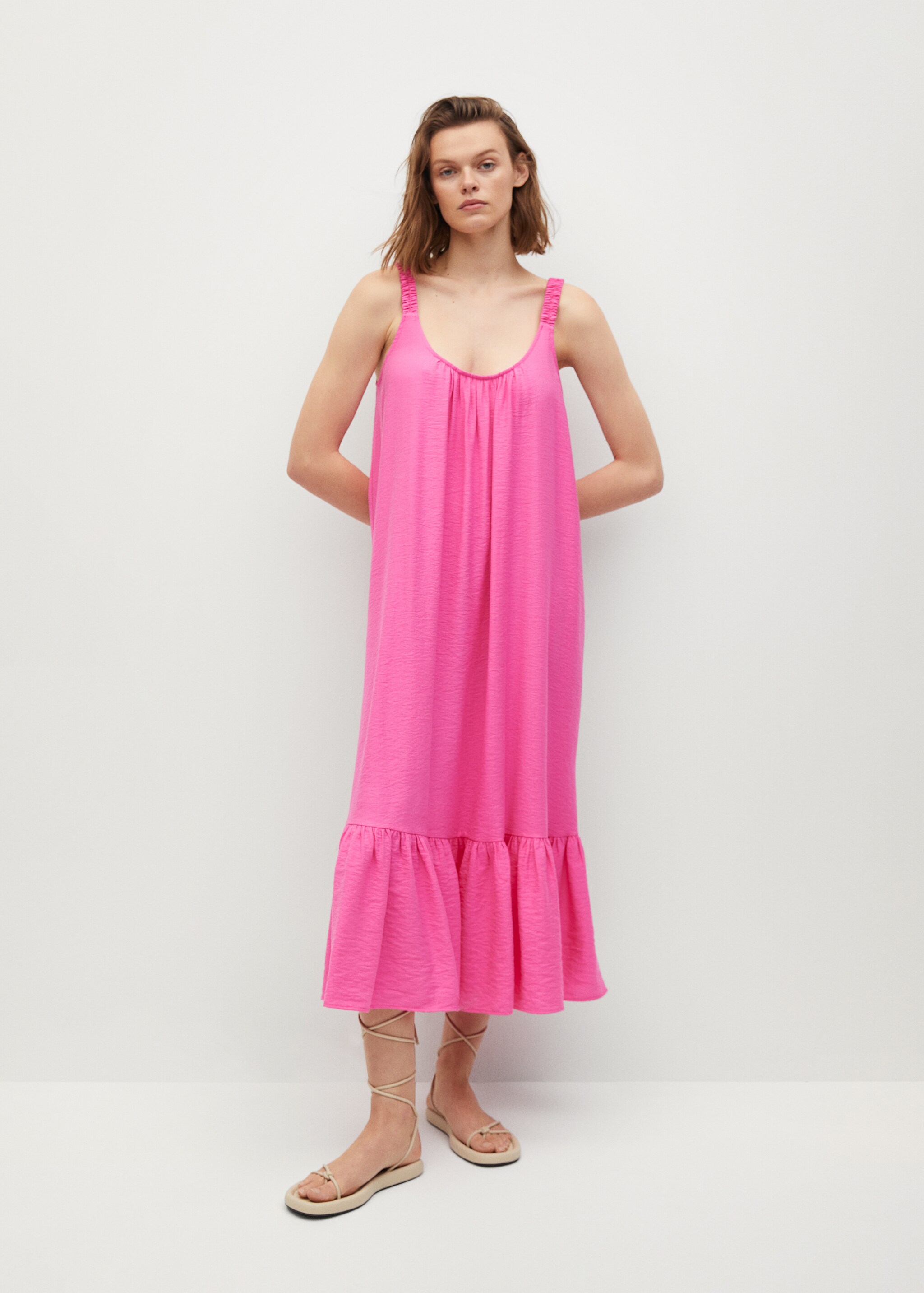 Fluted hem dress - General plane