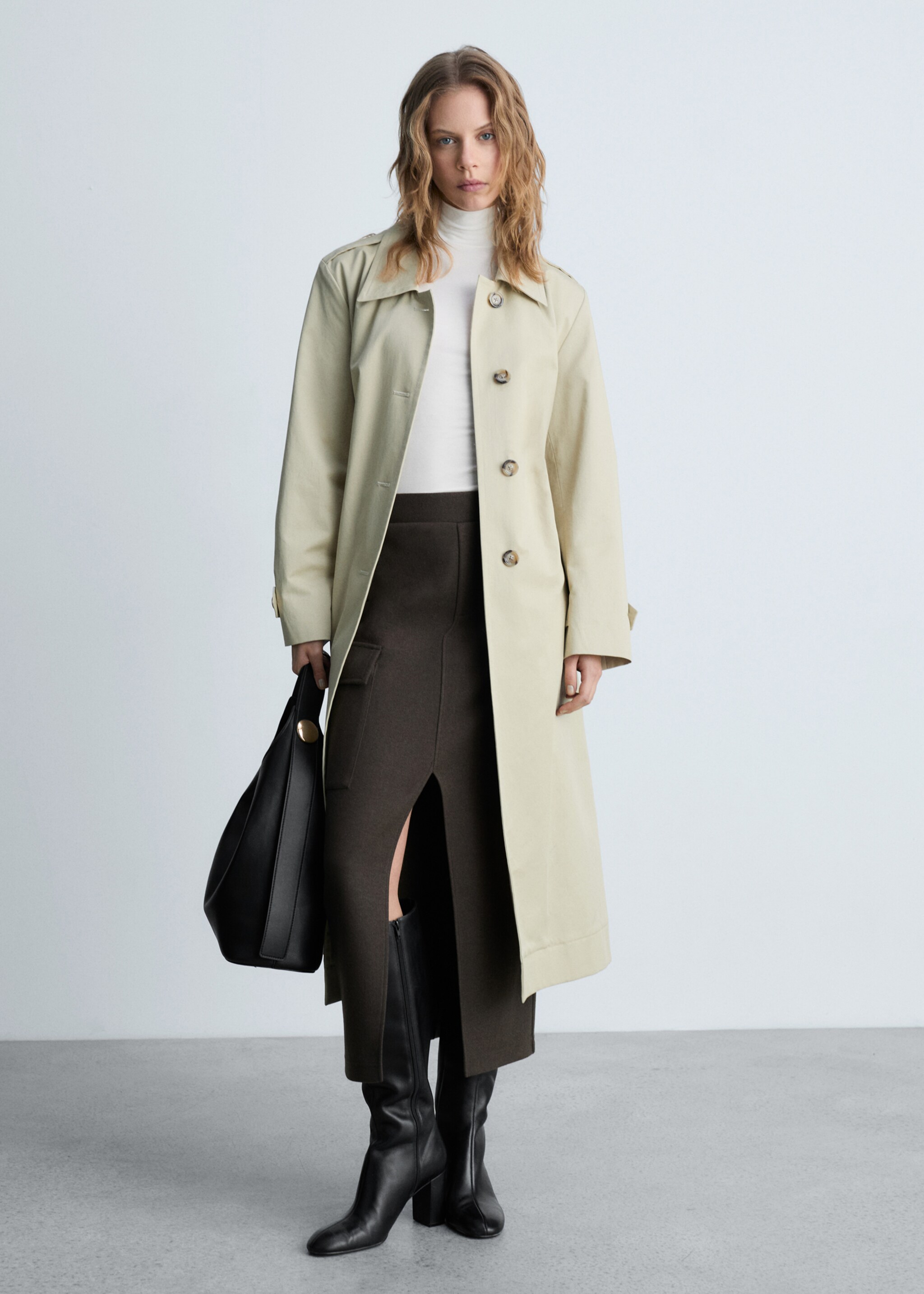 Fitted turtleneck t-shirt - General plane, White. Ref: 87010431-00.