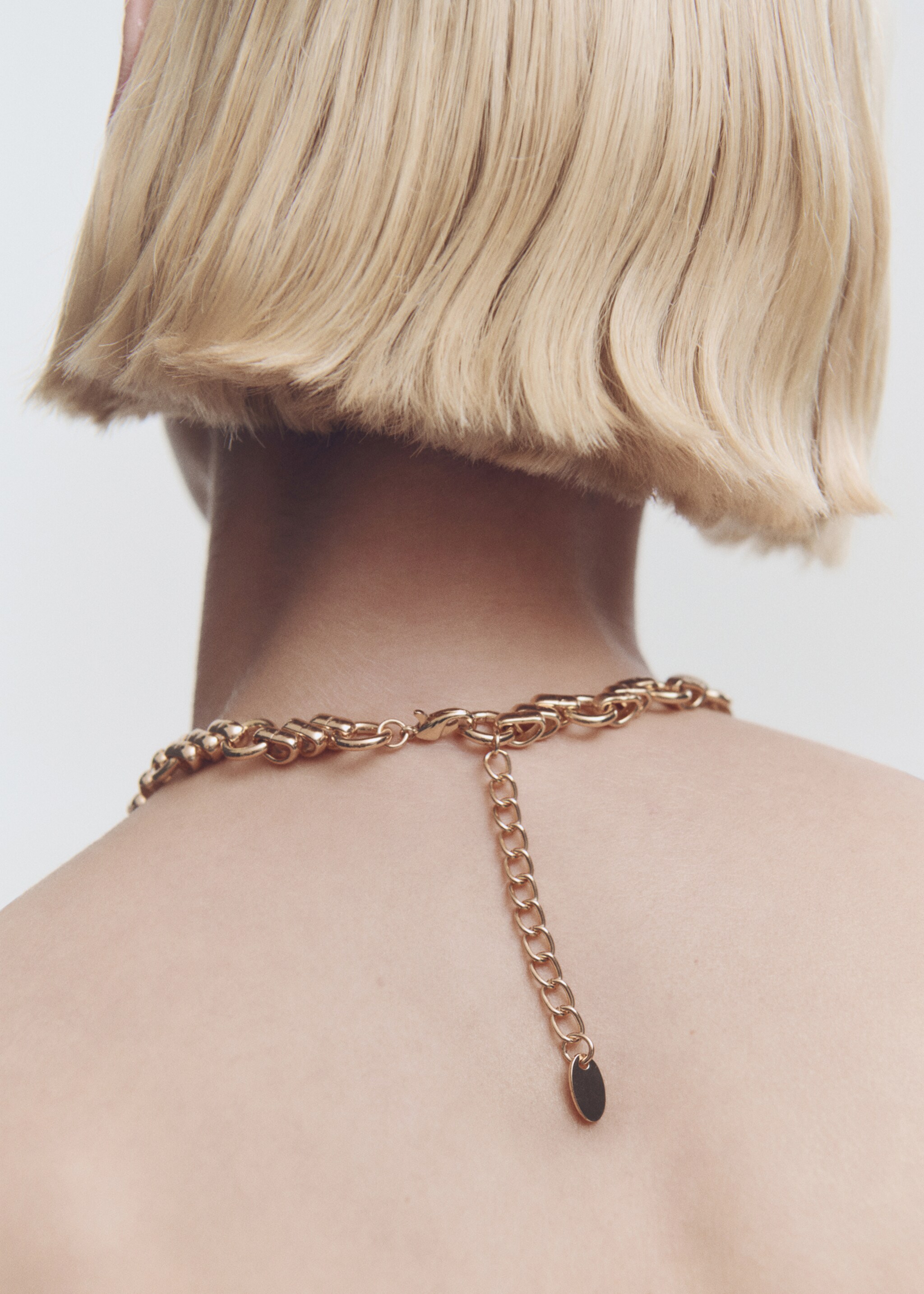 Mieszany naszyjnik - Plan ogólny, Złoty. Ref: 87010451-00.