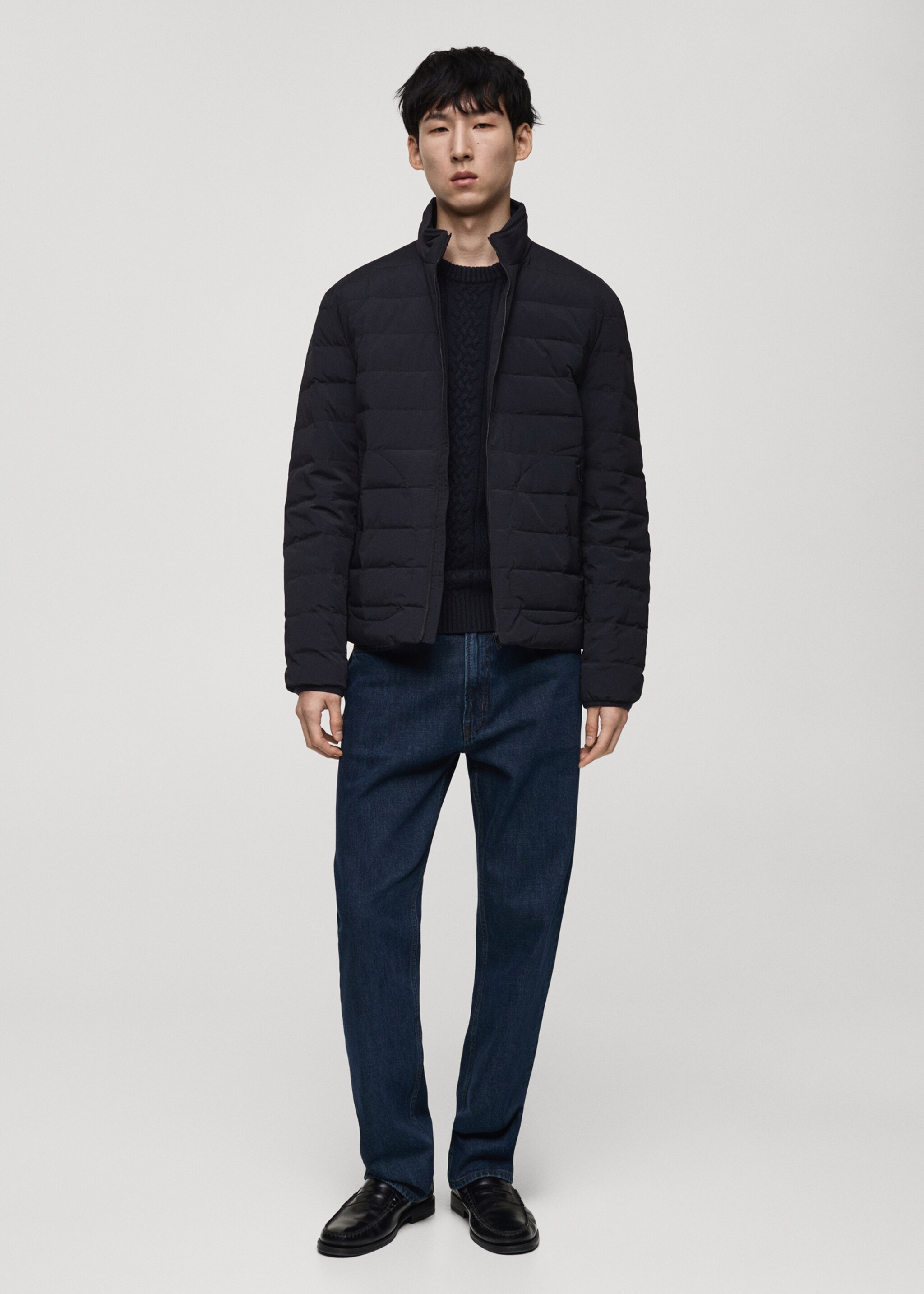 Jaqueta embuatada farcit plomissol i plomes - Pla general, Blau marí fosc. Ref: 87010588-00.