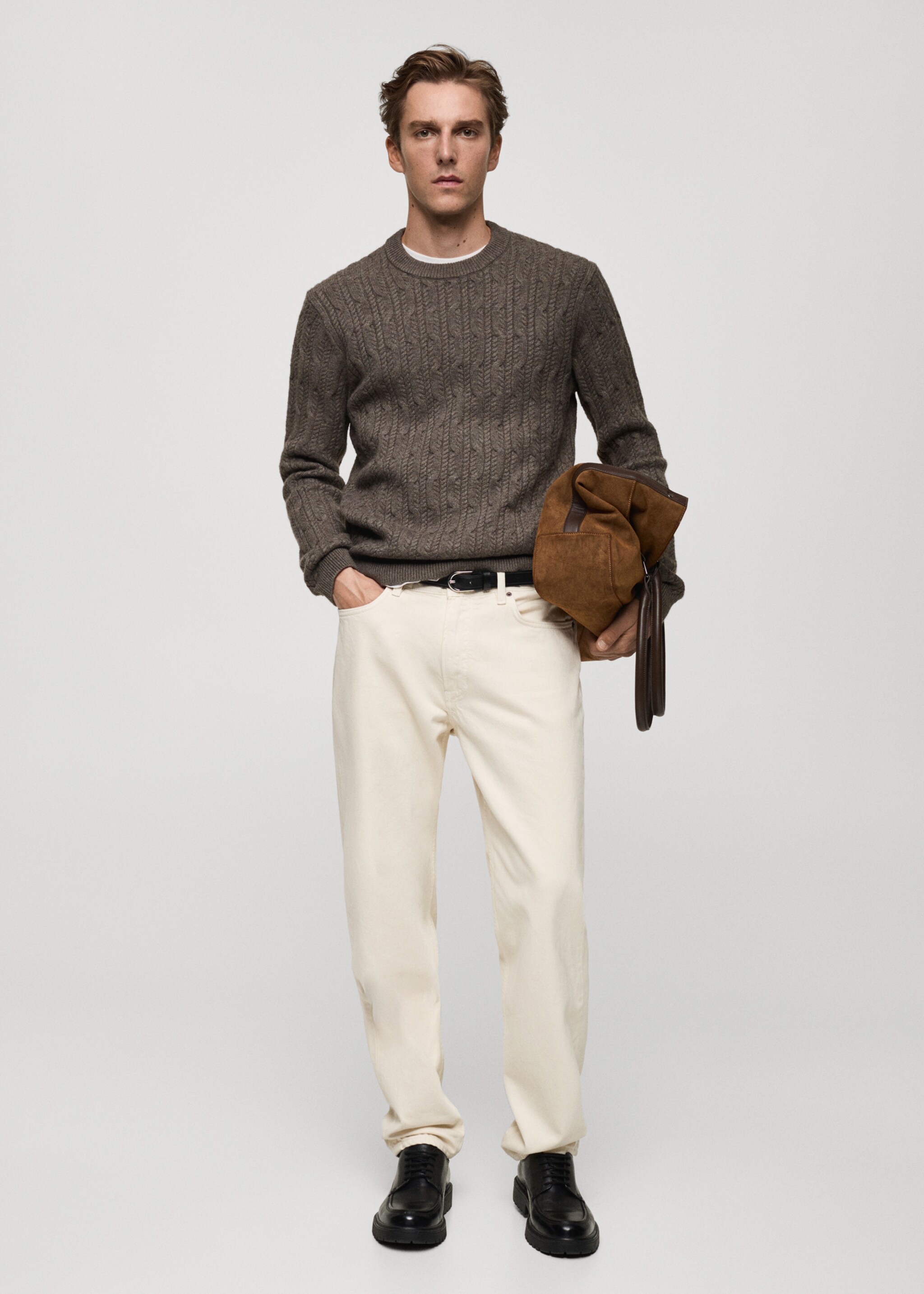 Pull-over maille tressée - Plan général, Gris vison. Ref: 87010603-00.