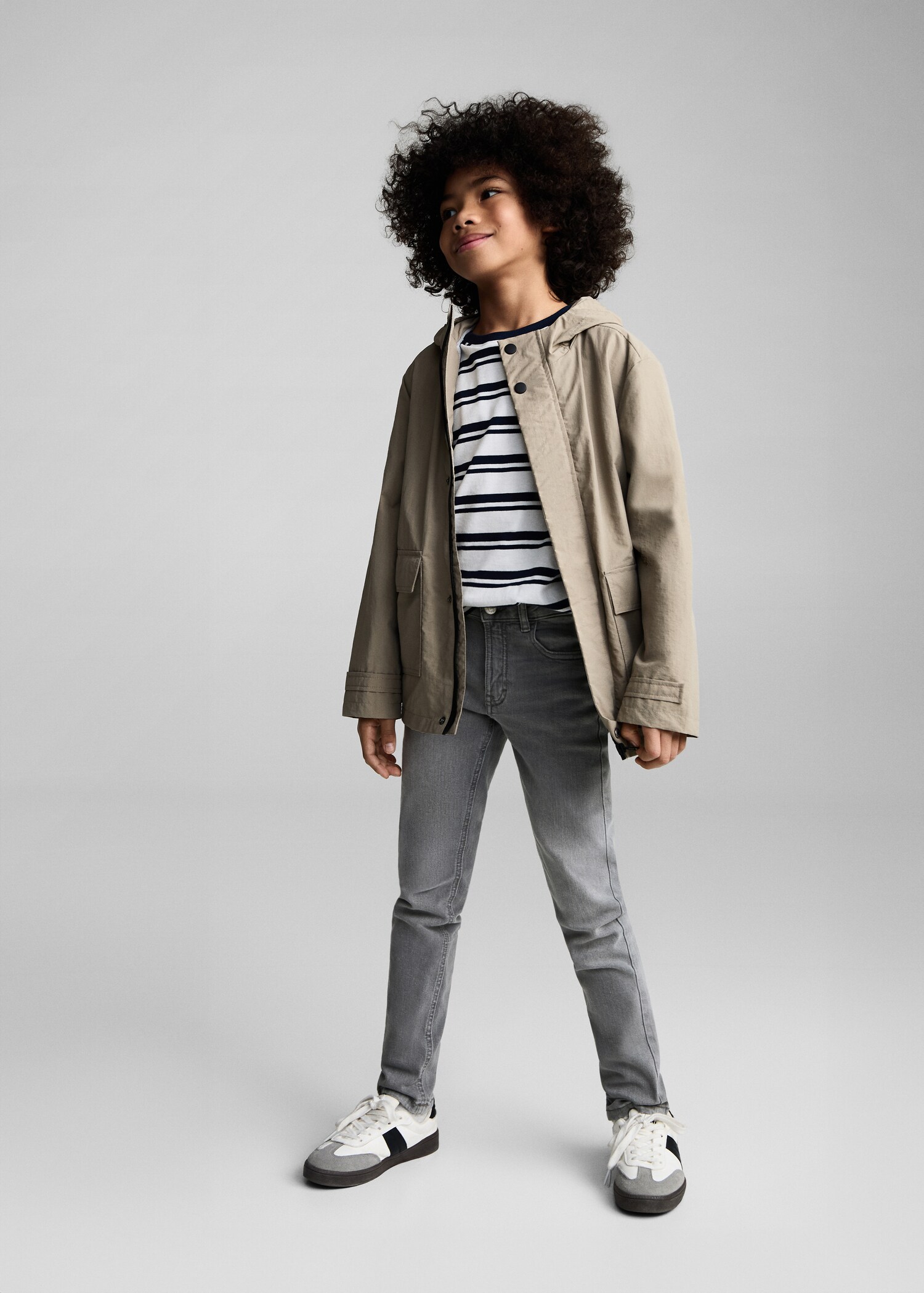 Slim-fit jeans - General plane