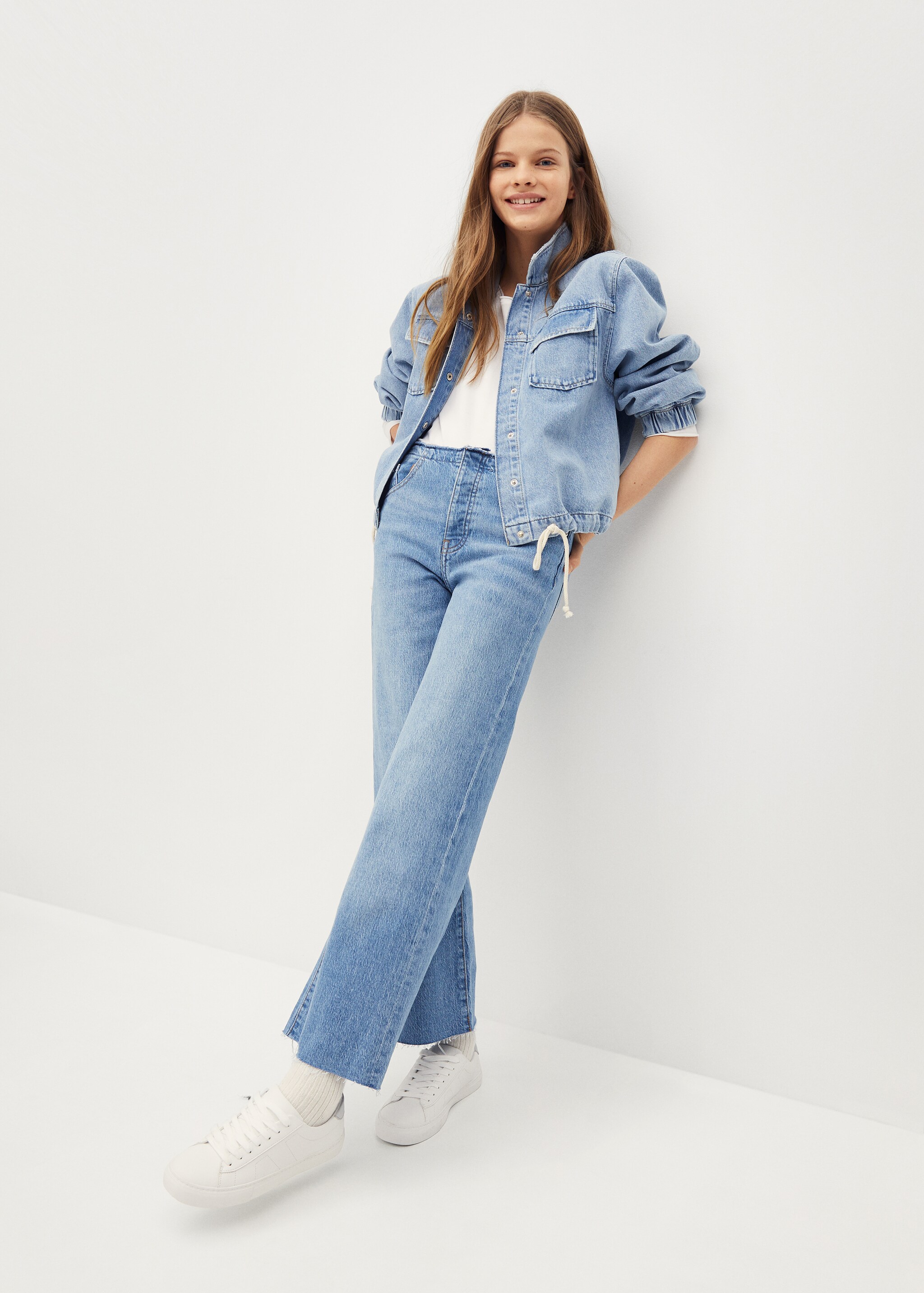 Chaqueta bomber denim - Plano general