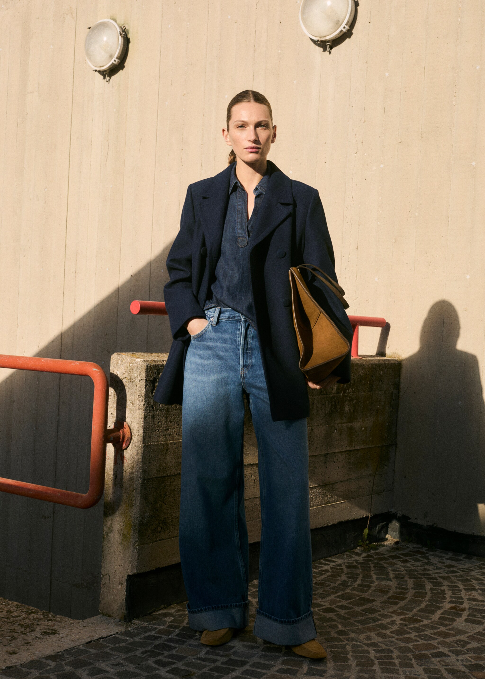 Παλτό γιακάς διπλά κουμπιά - Γενικό πλάνο, Σκούρο Μπλε Μαρέν. Ref: 87014812-00.