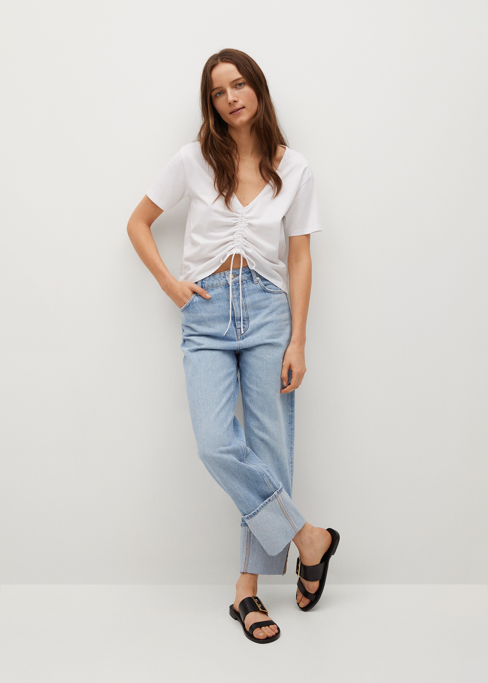 Camiseta crop fruncido - Plano general