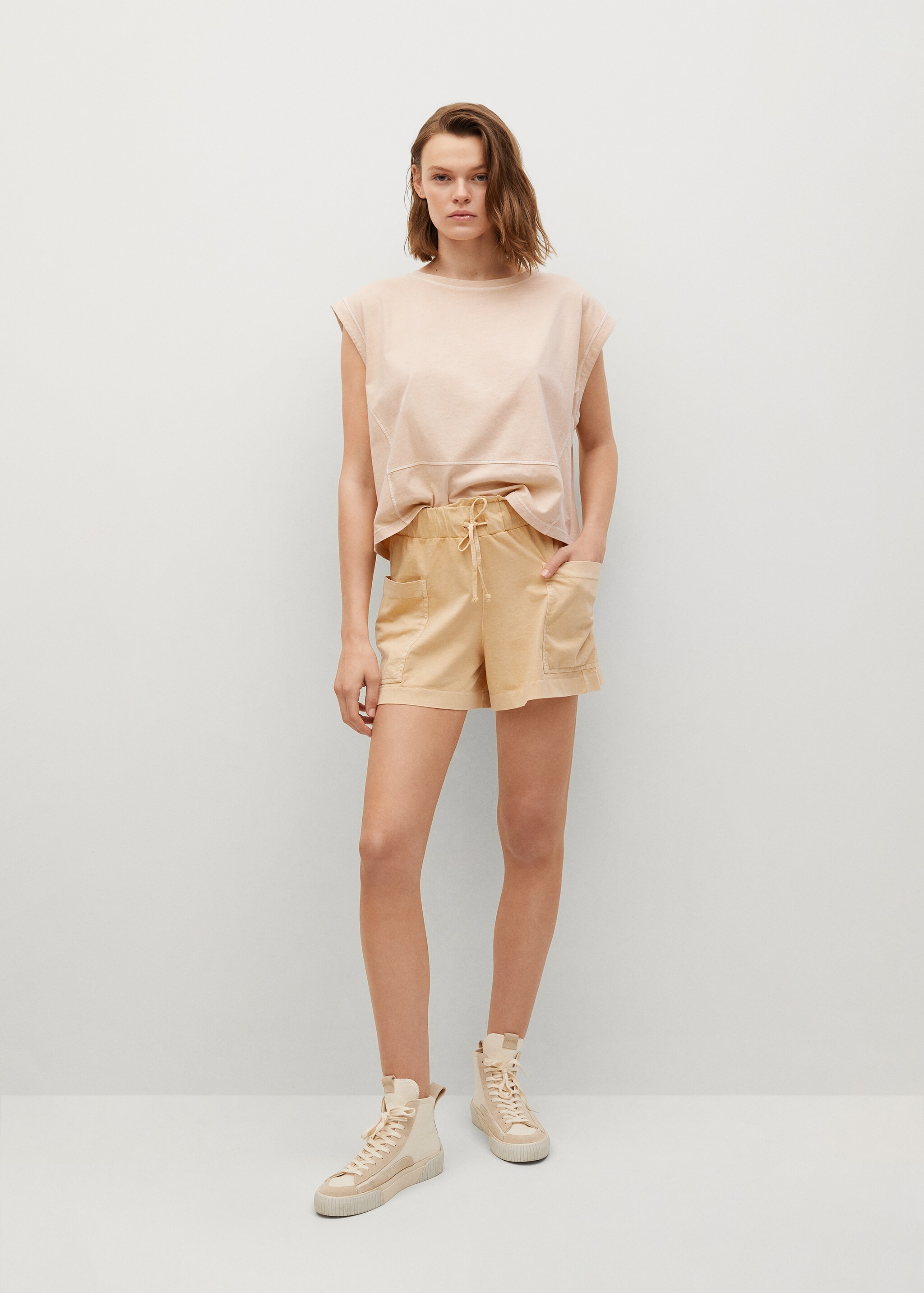 Mineral dye organic cotton T-shirt - General plane