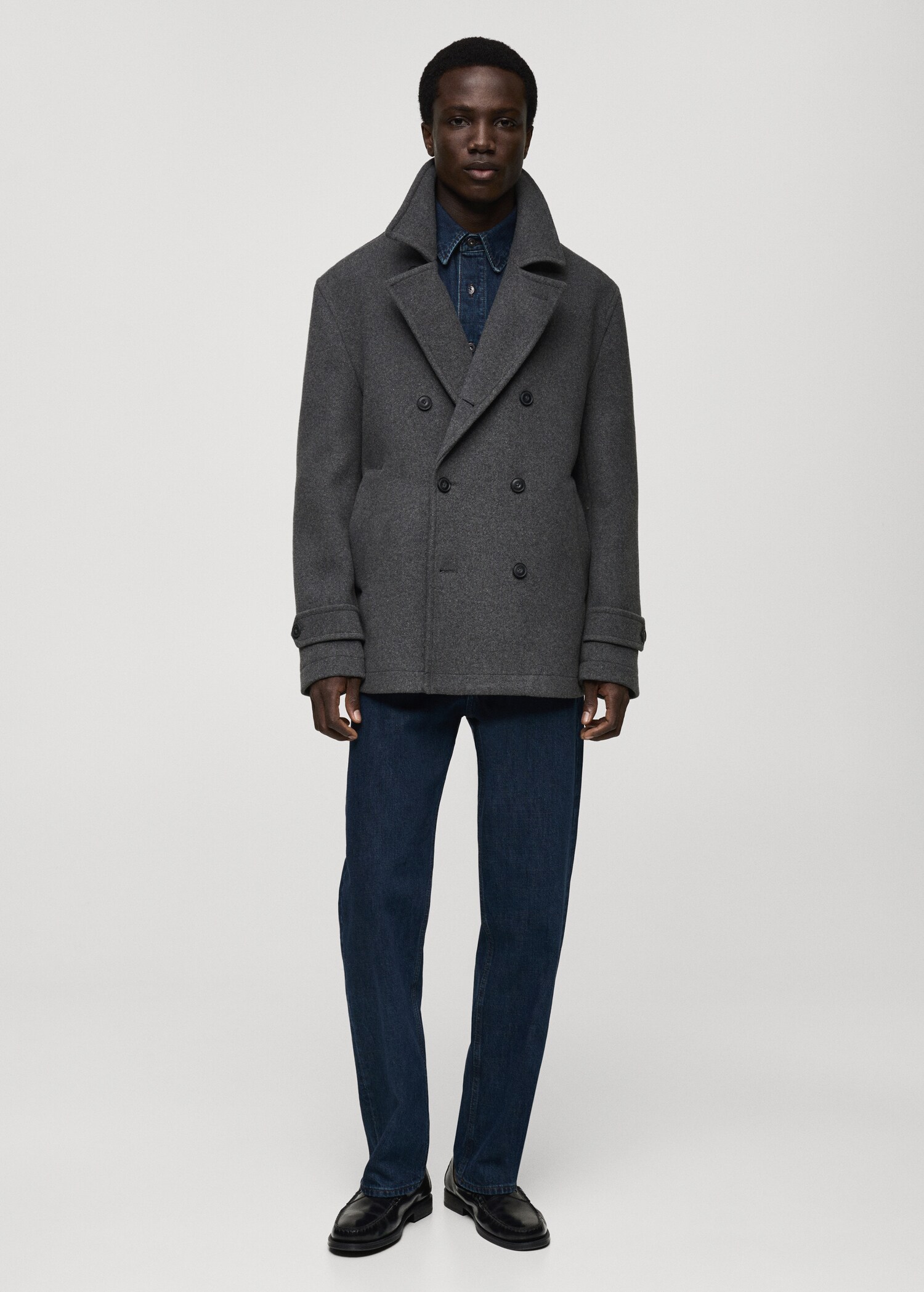 Abrigo lana cruzado - Plano general