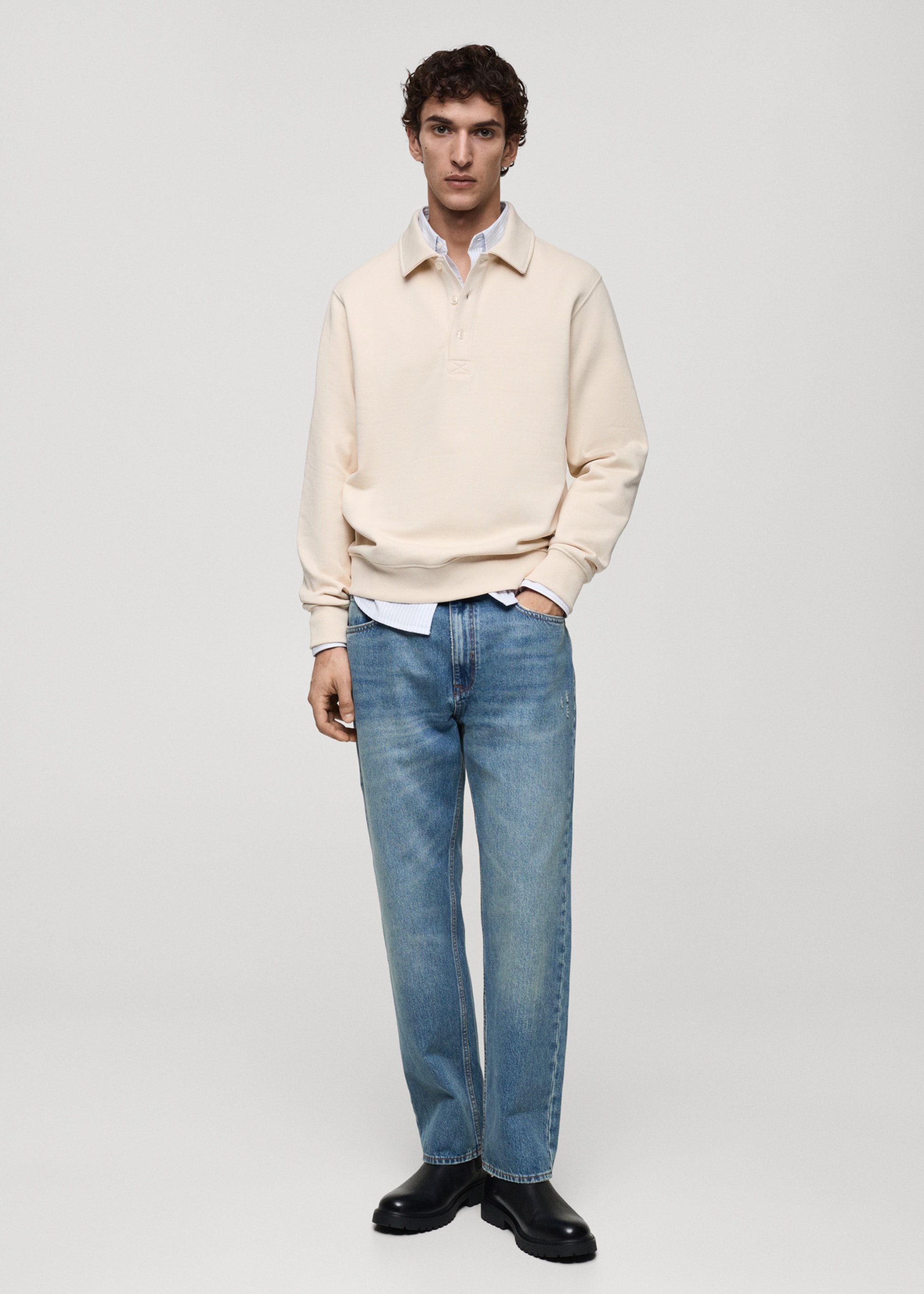 Polo-Sweatshirt mit angerauter Innenseite und regulärer Passform - Allgemeine Ansicht, Ecru. Ref: 87020619-00.