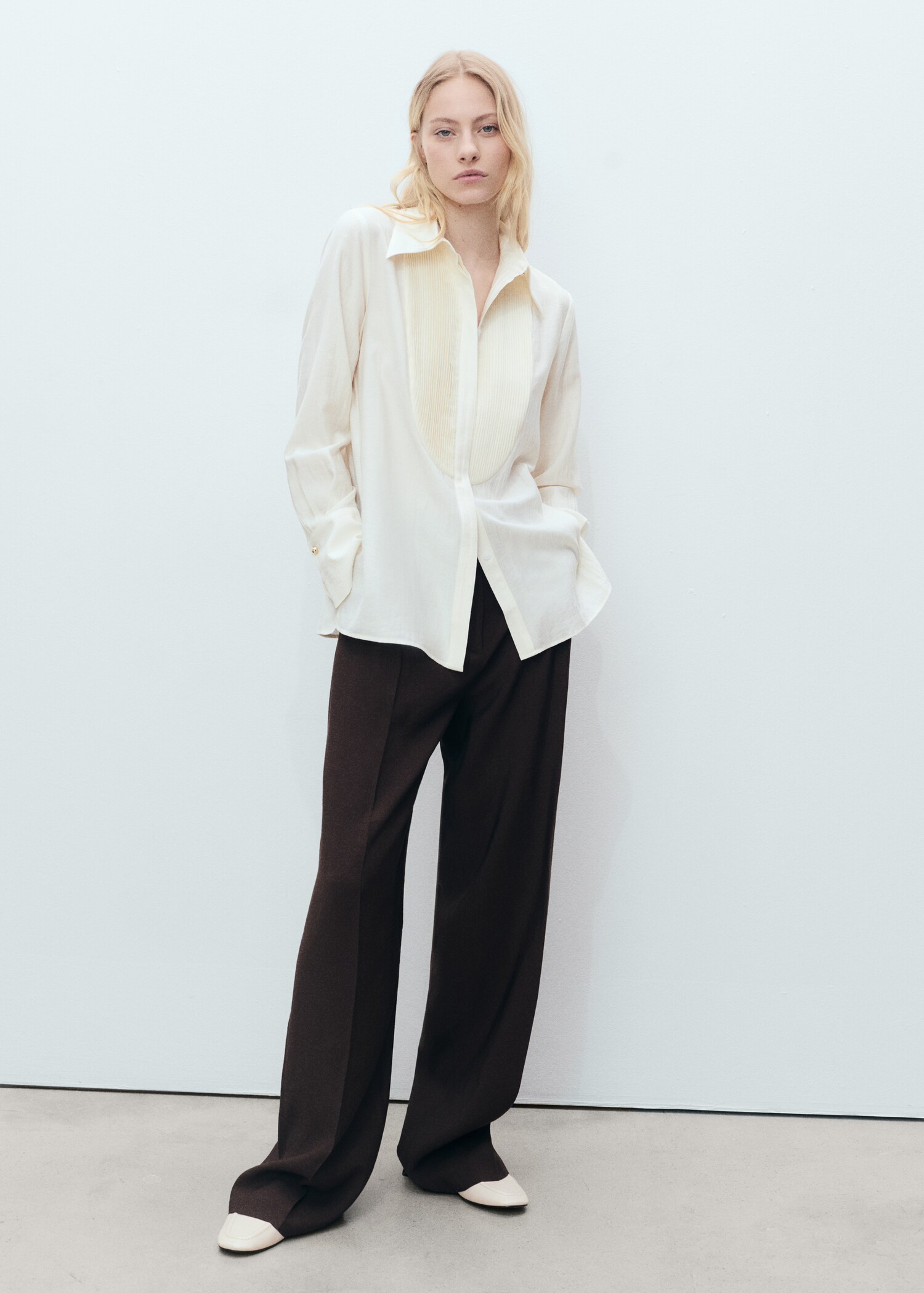 Fluid shirt with contrasting panel - General plane