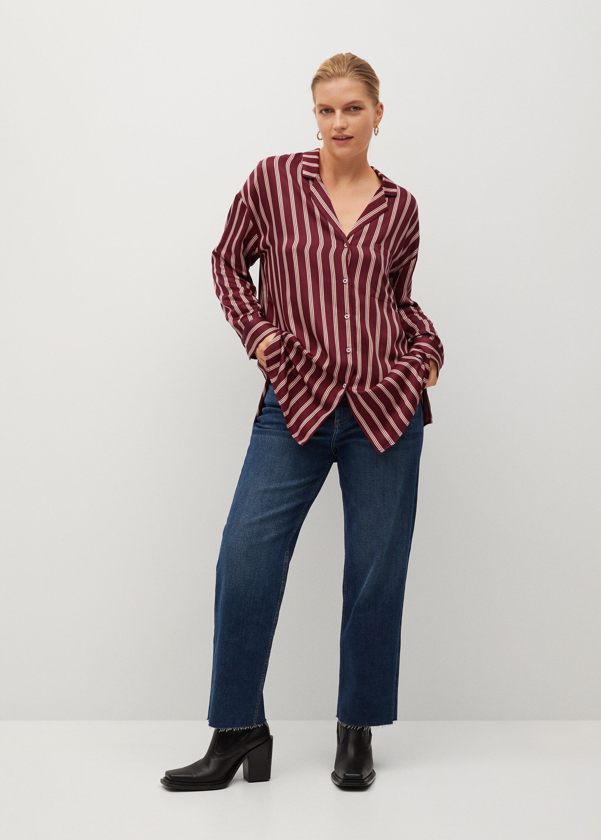 Camisa rayas solapas - Plano general