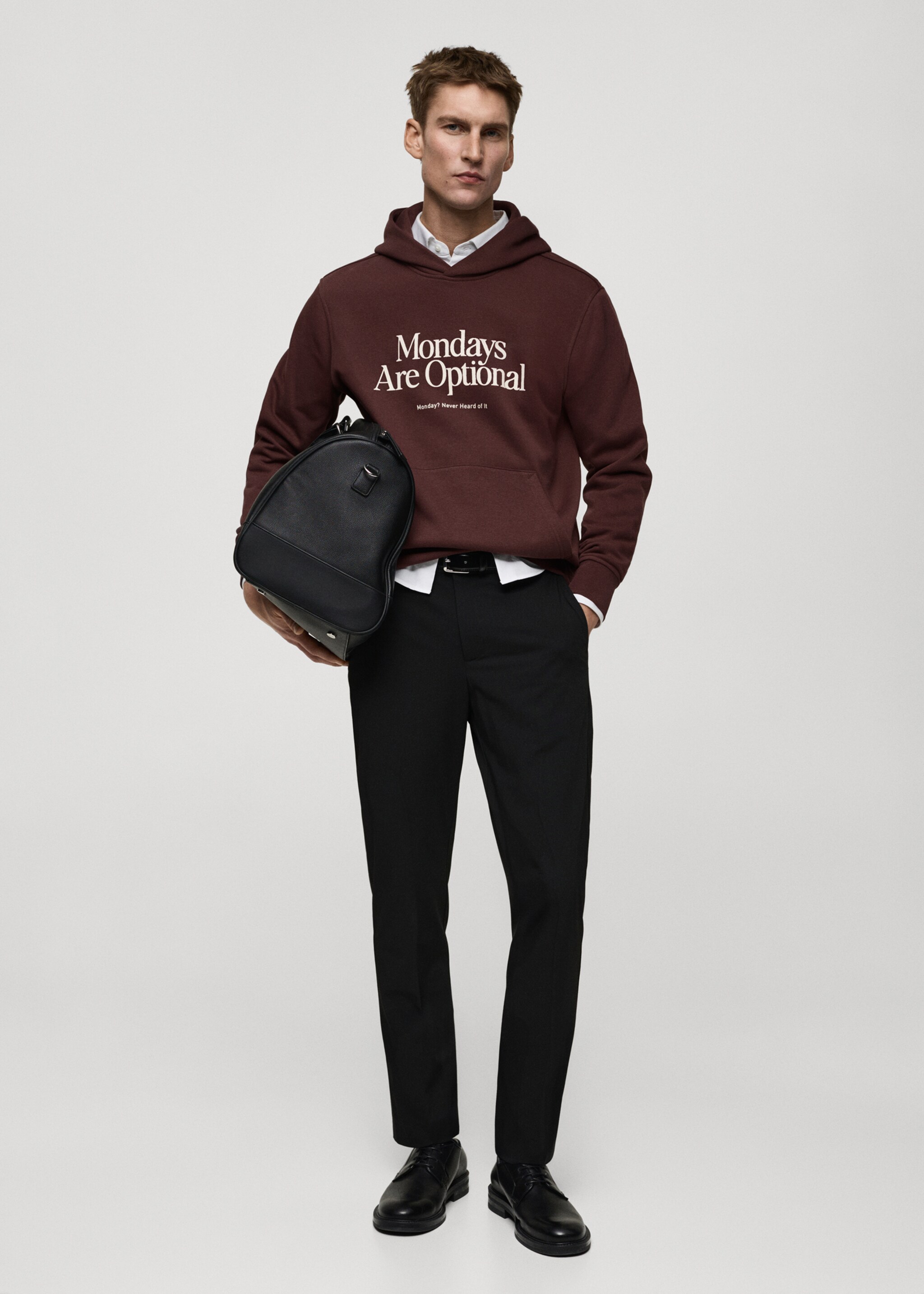 Dessuadora cotó estampada - Pla general, Bordeus. Ref: 87022894-00.