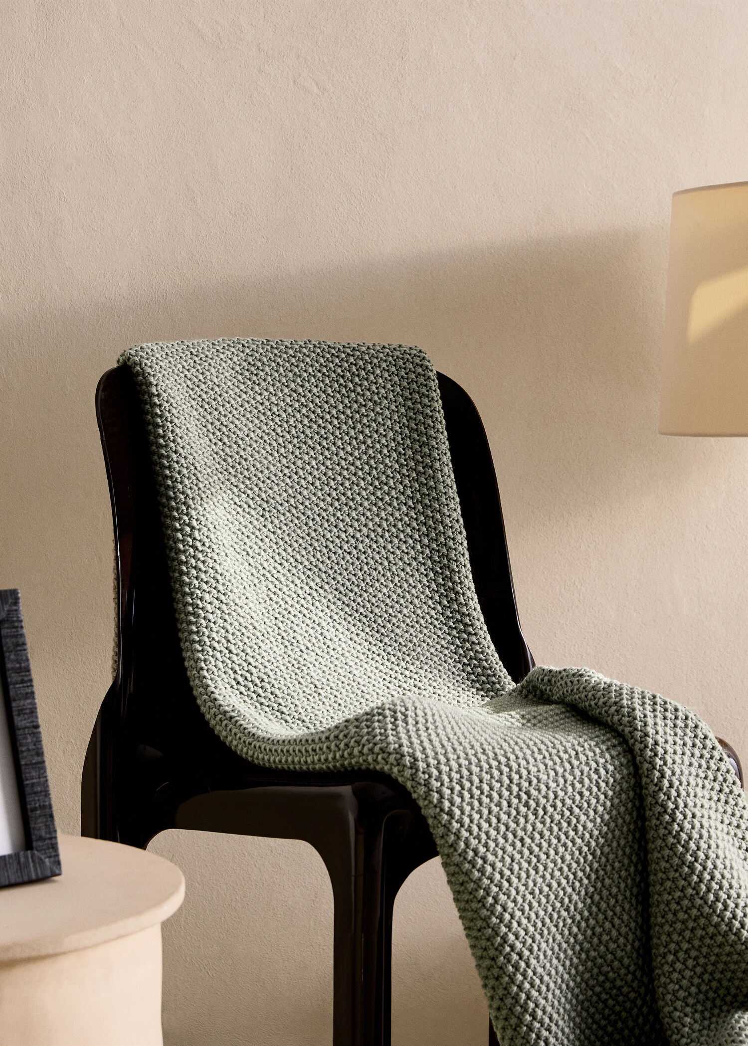 Knitted blanket with design - General plane